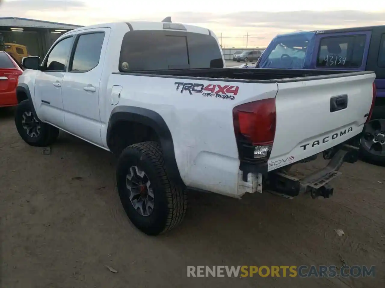 3 Photograph of a damaged car 3TMCZ5AN6KM284437 TOYOTA TACOMA 2019