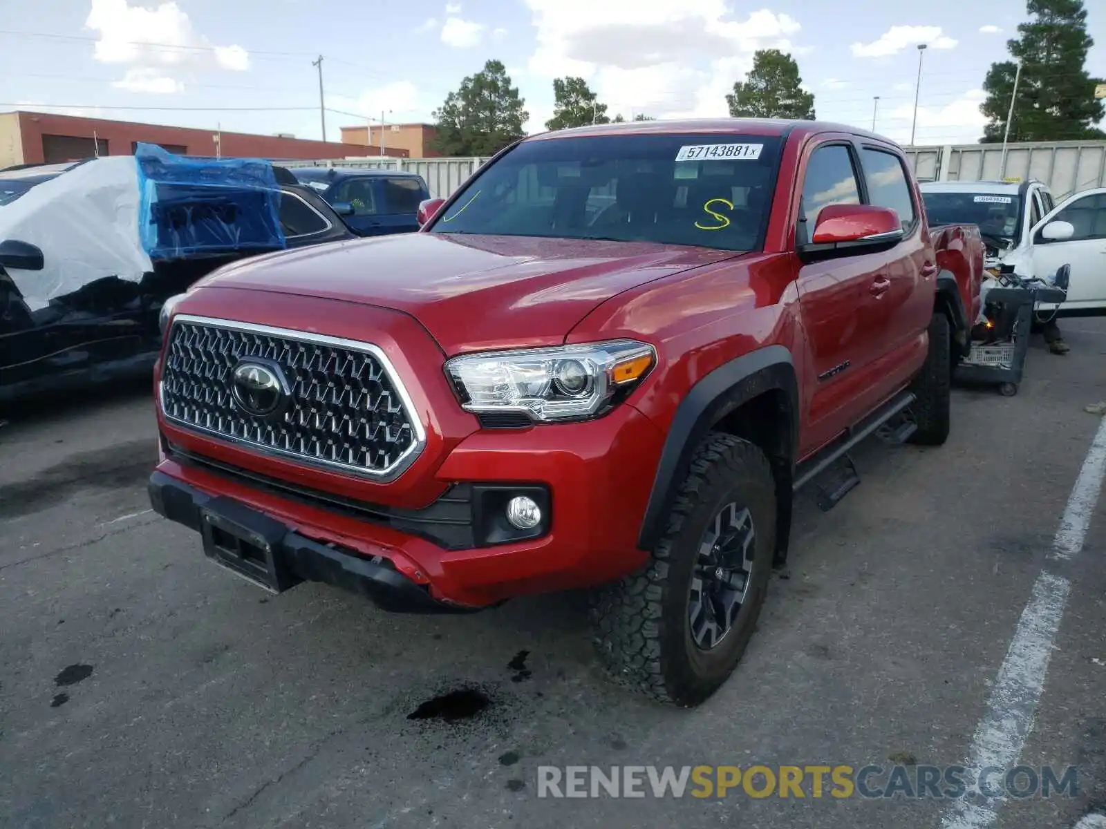 2 Photograph of a damaged car 3TMCZ5AN6KM285832 TOYOTA TACOMA 2019