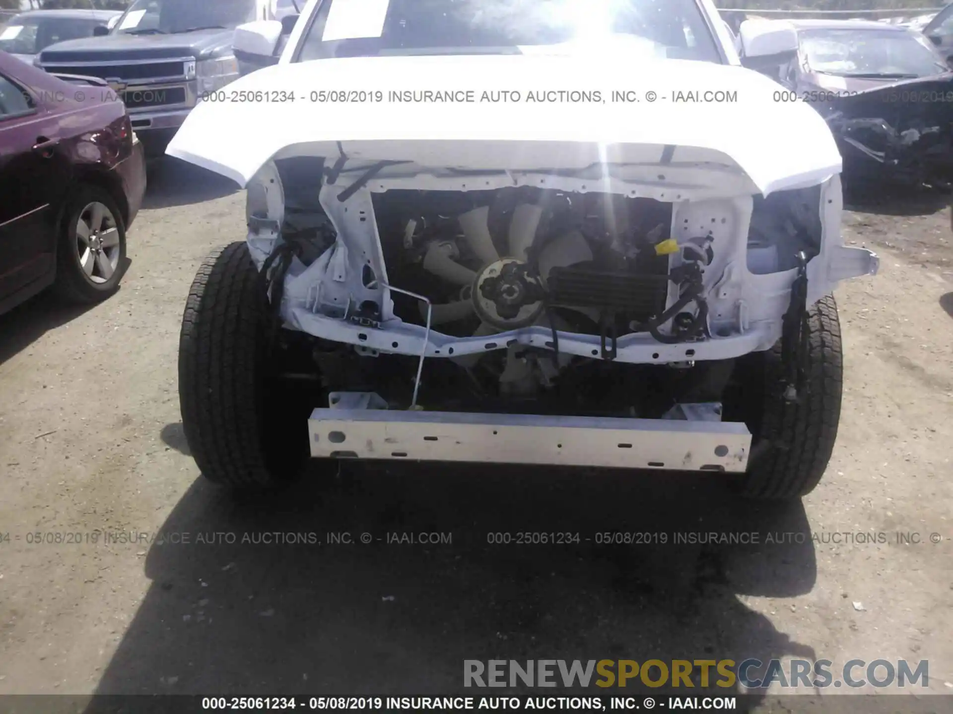 6 Photograph of a damaged car 3TMCZ5AN7KM190938 TOYOTA TACOMA 2019