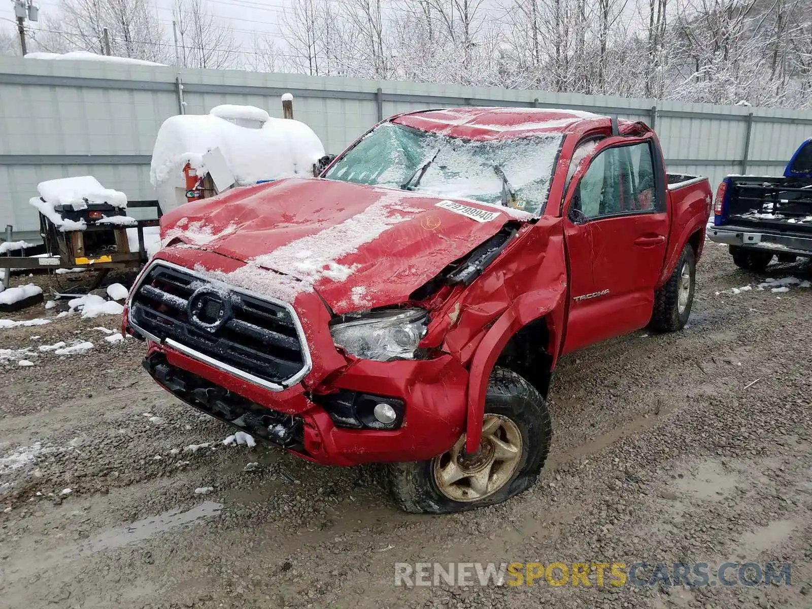 2 Фотография поврежденного автомобиля 3TMCZ5AN7KM193211 TOYOTA TACOMA 2019