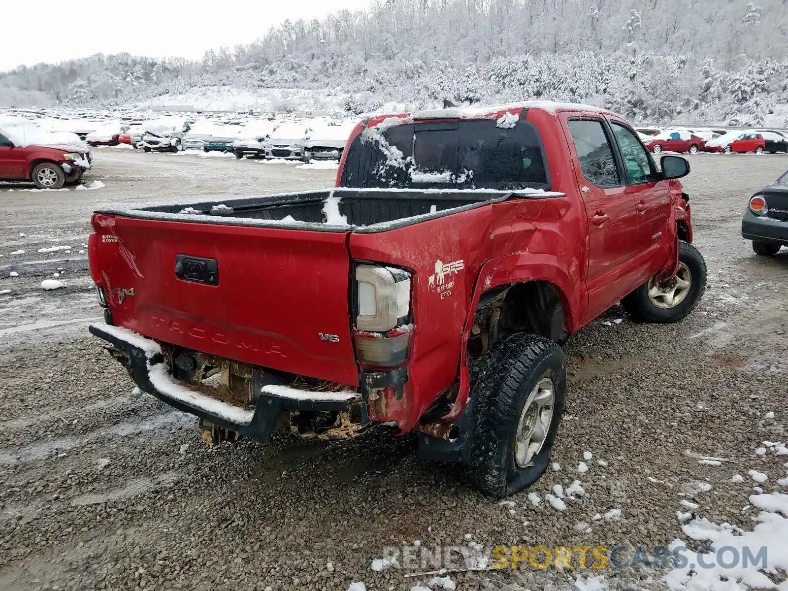 4 Photograph of a damaged car 3TMCZ5AN7KM193211 TOYOTA TACOMA 2019