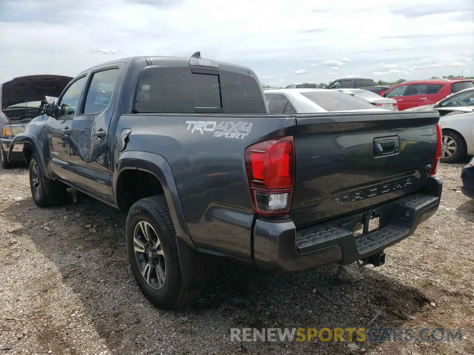 3 Photograph of a damaged car 3TMCZ5AN7KM194018 TOYOTA TACOMA 2019