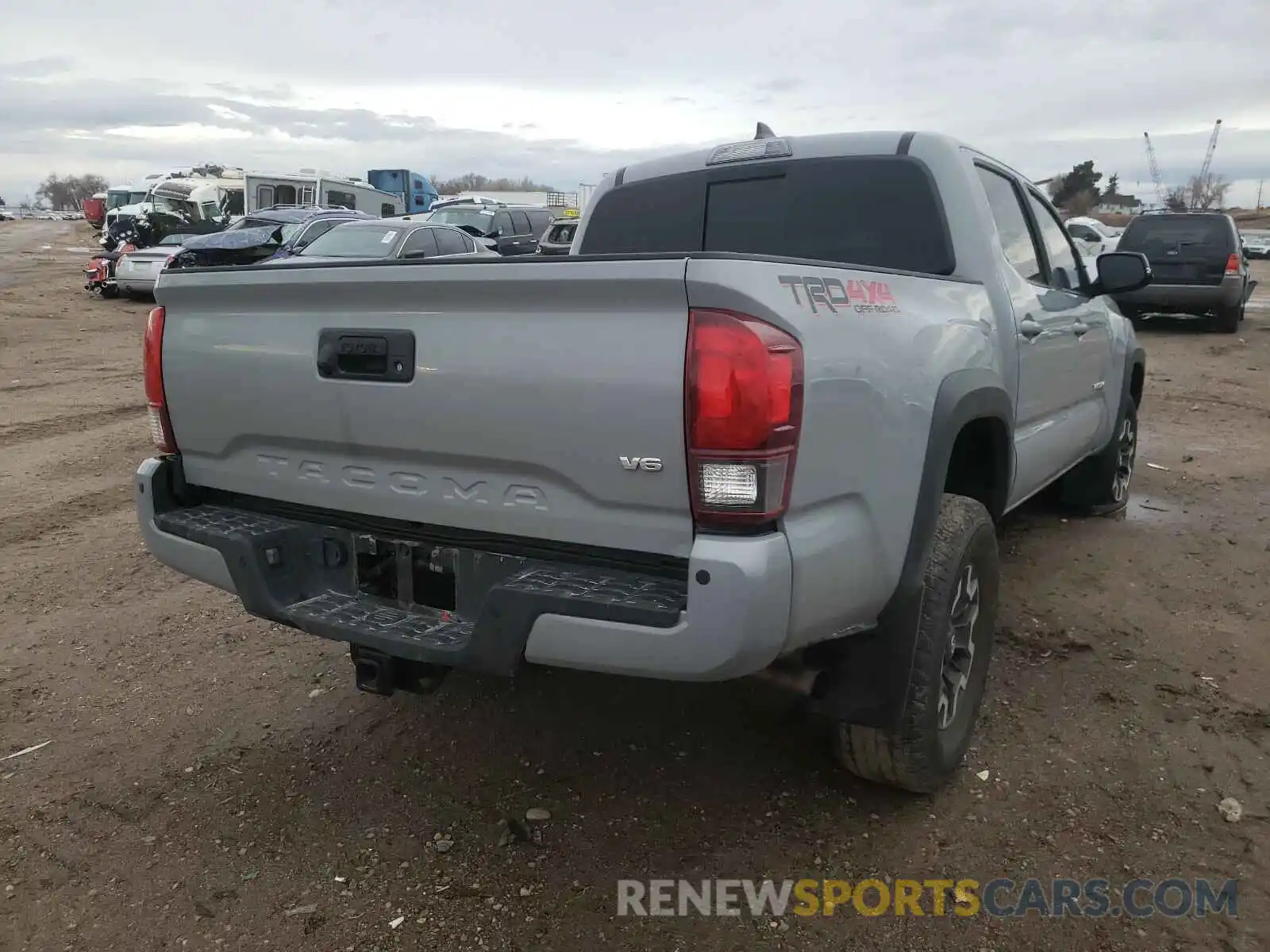 4 Photograph of a damaged car 3TMCZ5AN7KM196416 TOYOTA TACOMA 2019