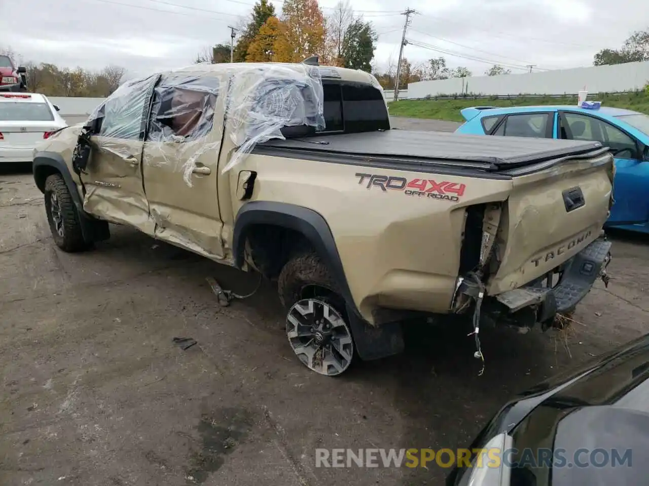 3 Photograph of a damaged car 3TMCZ5AN7KM202182 TOYOTA TACOMA 2019