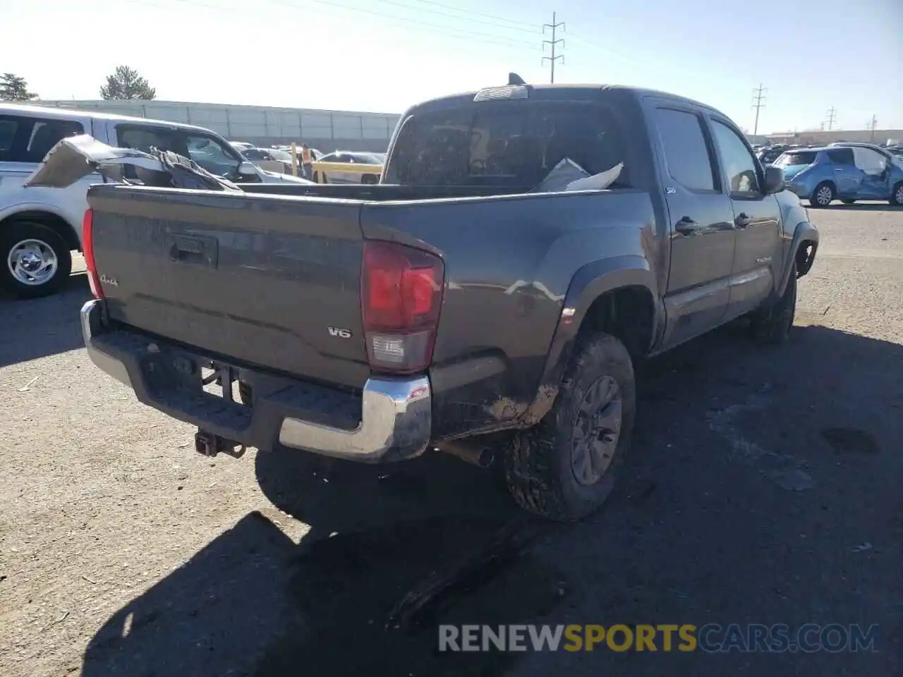 4 Photograph of a damaged car 3TMCZ5AN7KM204823 TOYOTA TACOMA 2019