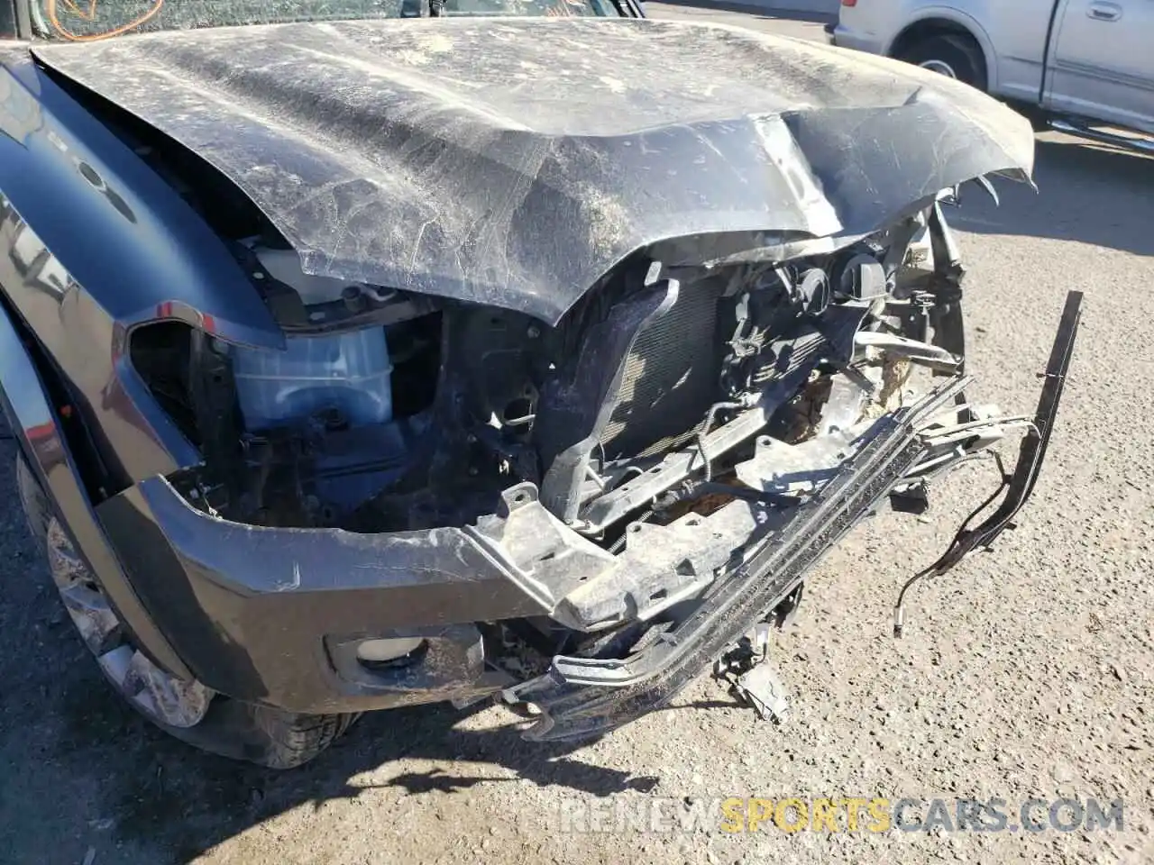 9 Photograph of a damaged car 3TMCZ5AN7KM204823 TOYOTA TACOMA 2019