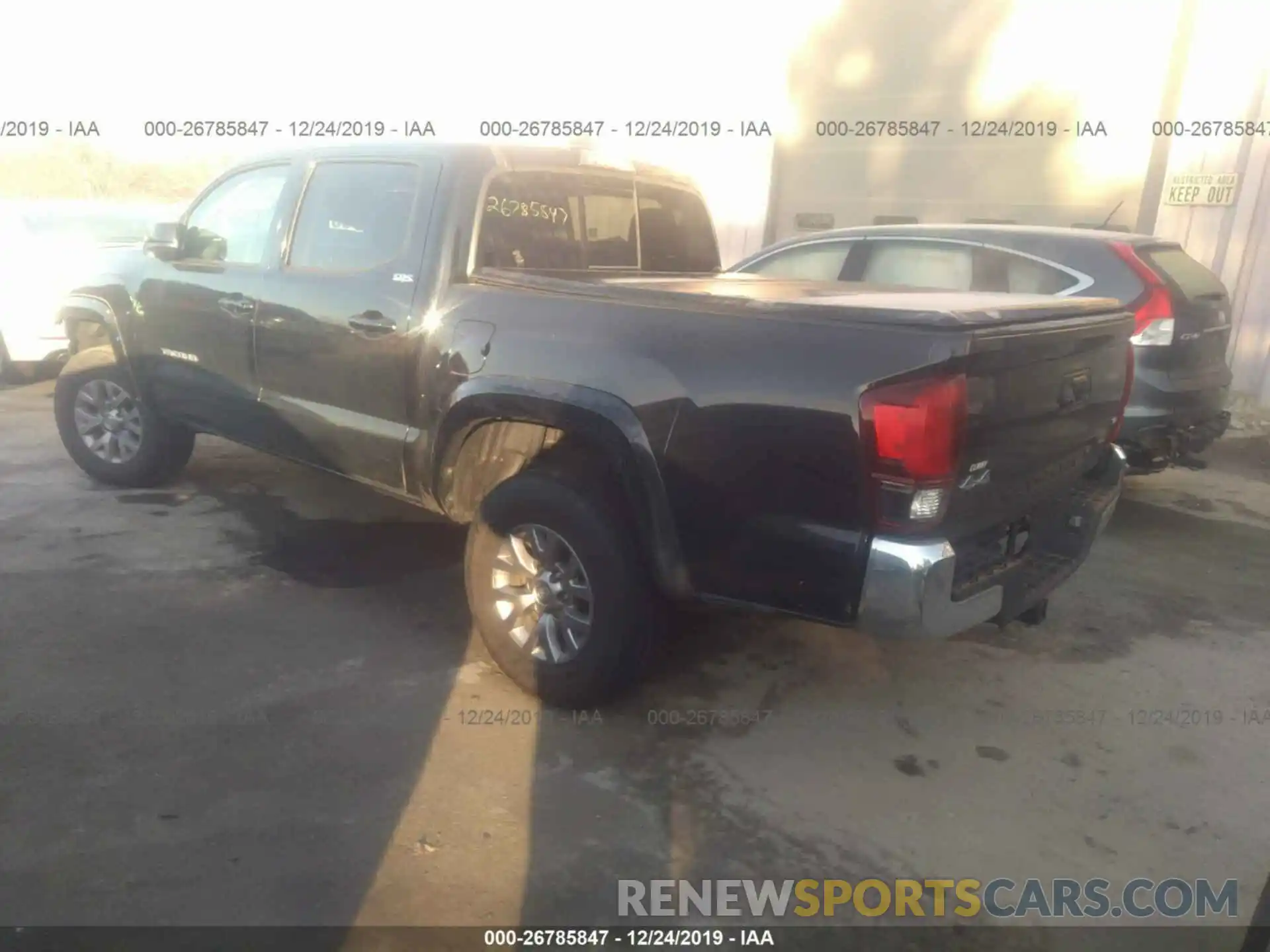 3 Photograph of a damaged car 3TMCZ5AN7KM205535 TOYOTA TACOMA 2019