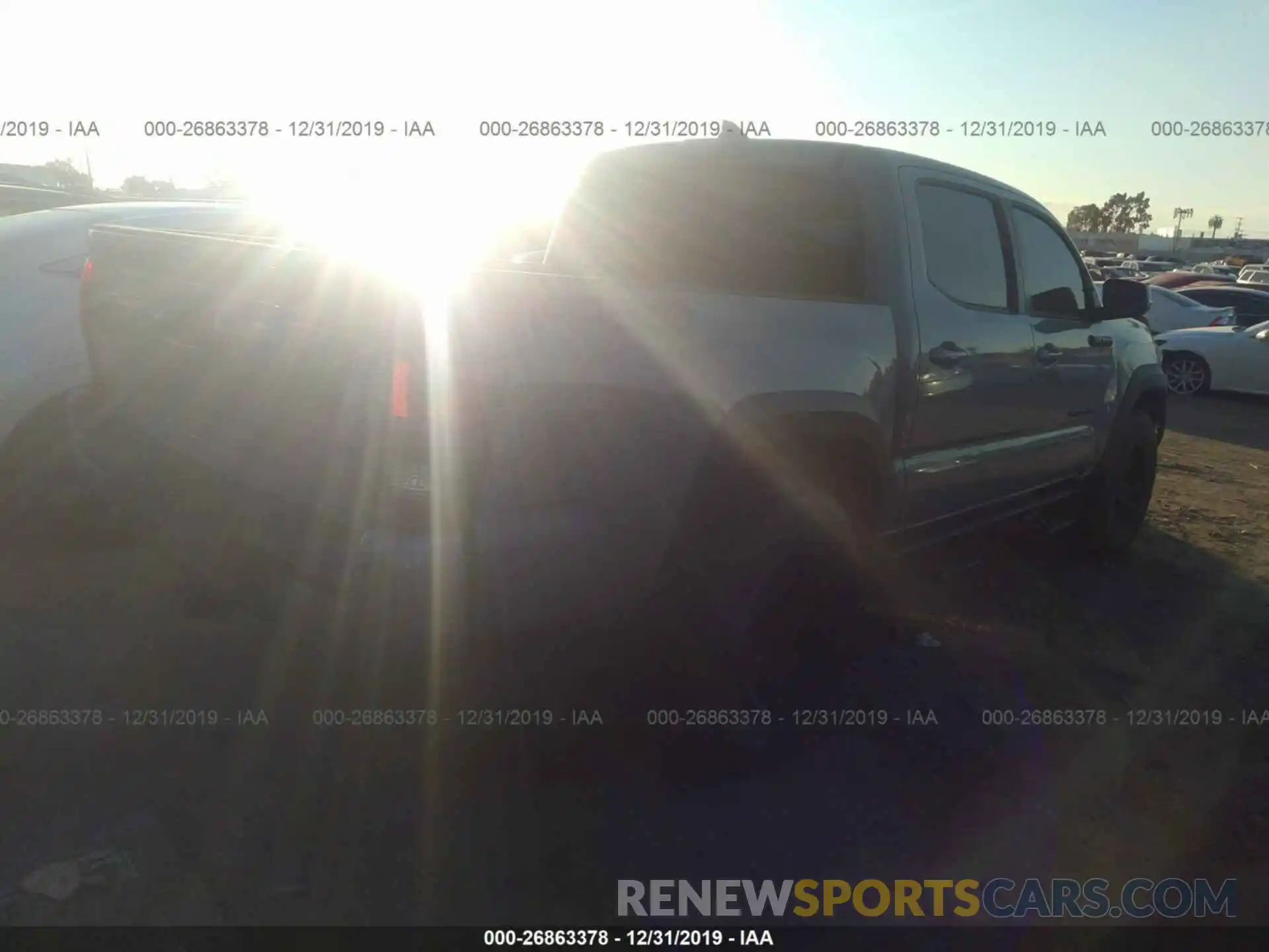 4 Photograph of a damaged car 3TMCZ5AN7KM206197 TOYOTA TACOMA 2019