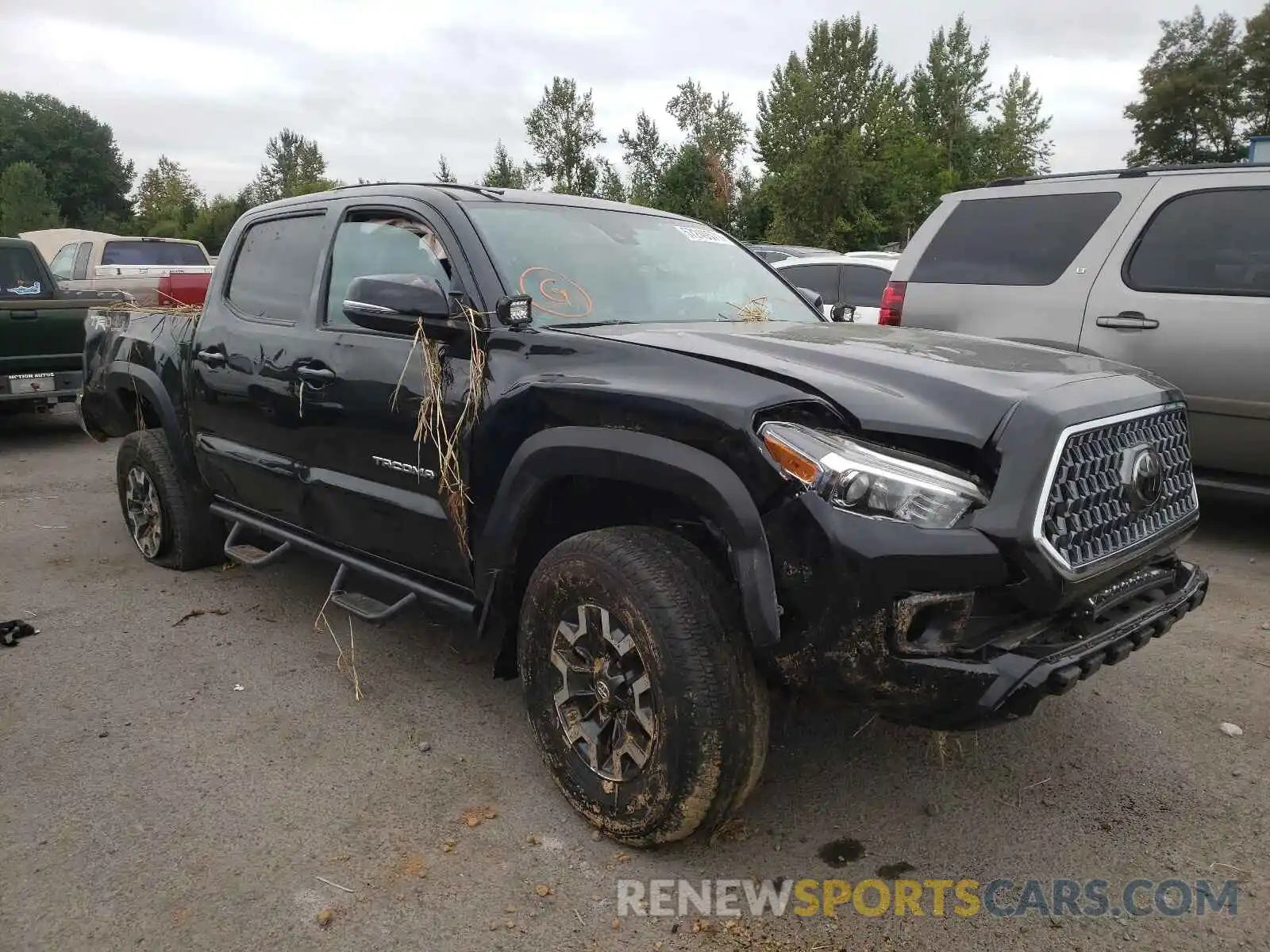 1 Photograph of a damaged car 3TMCZ5AN7KM208290 TOYOTA TACOMA 2019