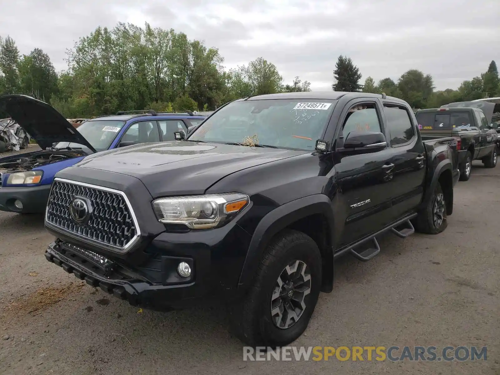 2 Photograph of a damaged car 3TMCZ5AN7KM208290 TOYOTA TACOMA 2019