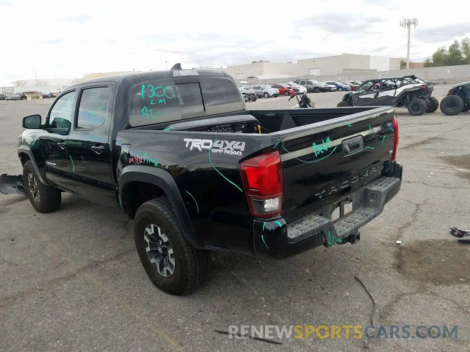 3 Photograph of a damaged car 3TMCZ5AN7KM224215 TOYOTA TACOMA 2019