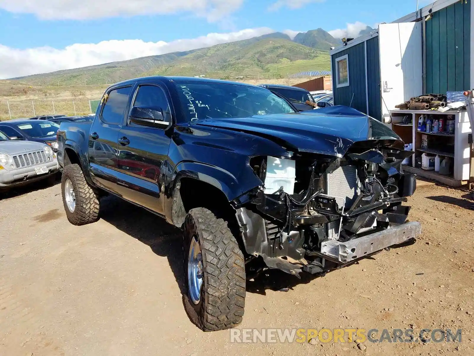 1 Photograph of a damaged car 3TMCZ5AN7KM225705 TOYOTA TACOMA 2019