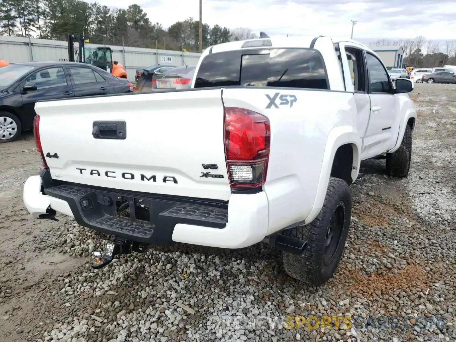 4 Photograph of a damaged car 3TMCZ5AN7KM227261 TOYOTA TACOMA 2019