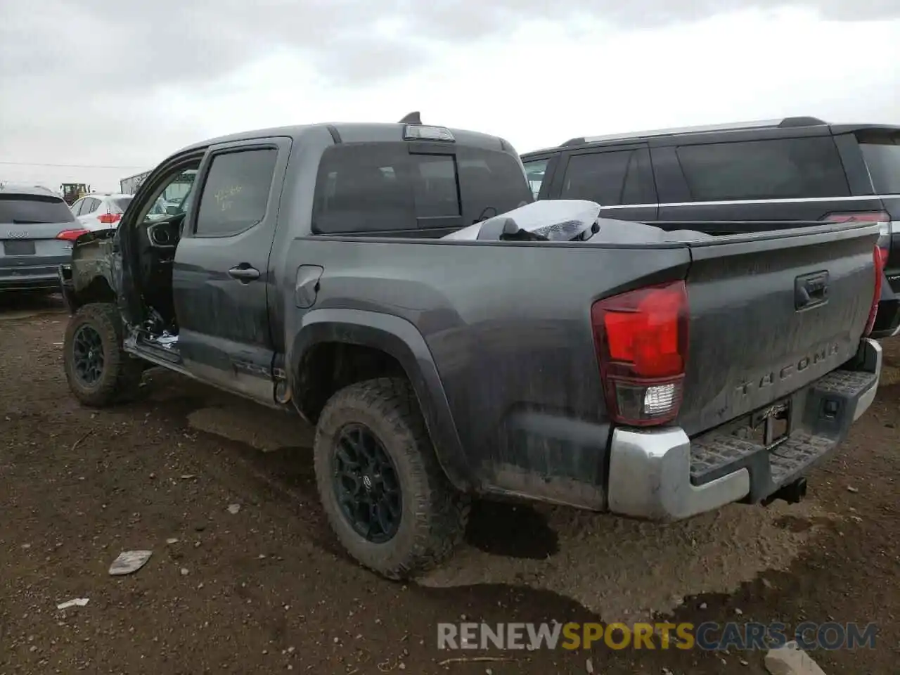 3 Photograph of a damaged car 3TMCZ5AN7KM234145 TOYOTA TACOMA 2019