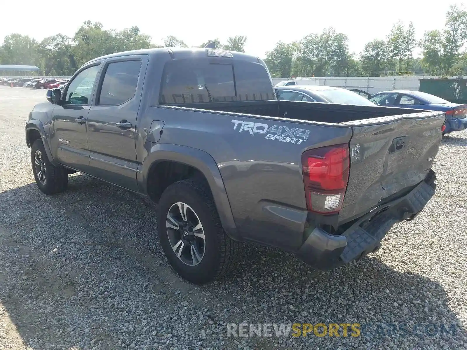 3 Photograph of a damaged car 3TMCZ5AN7KM238745 TOYOTA TACOMA 2019