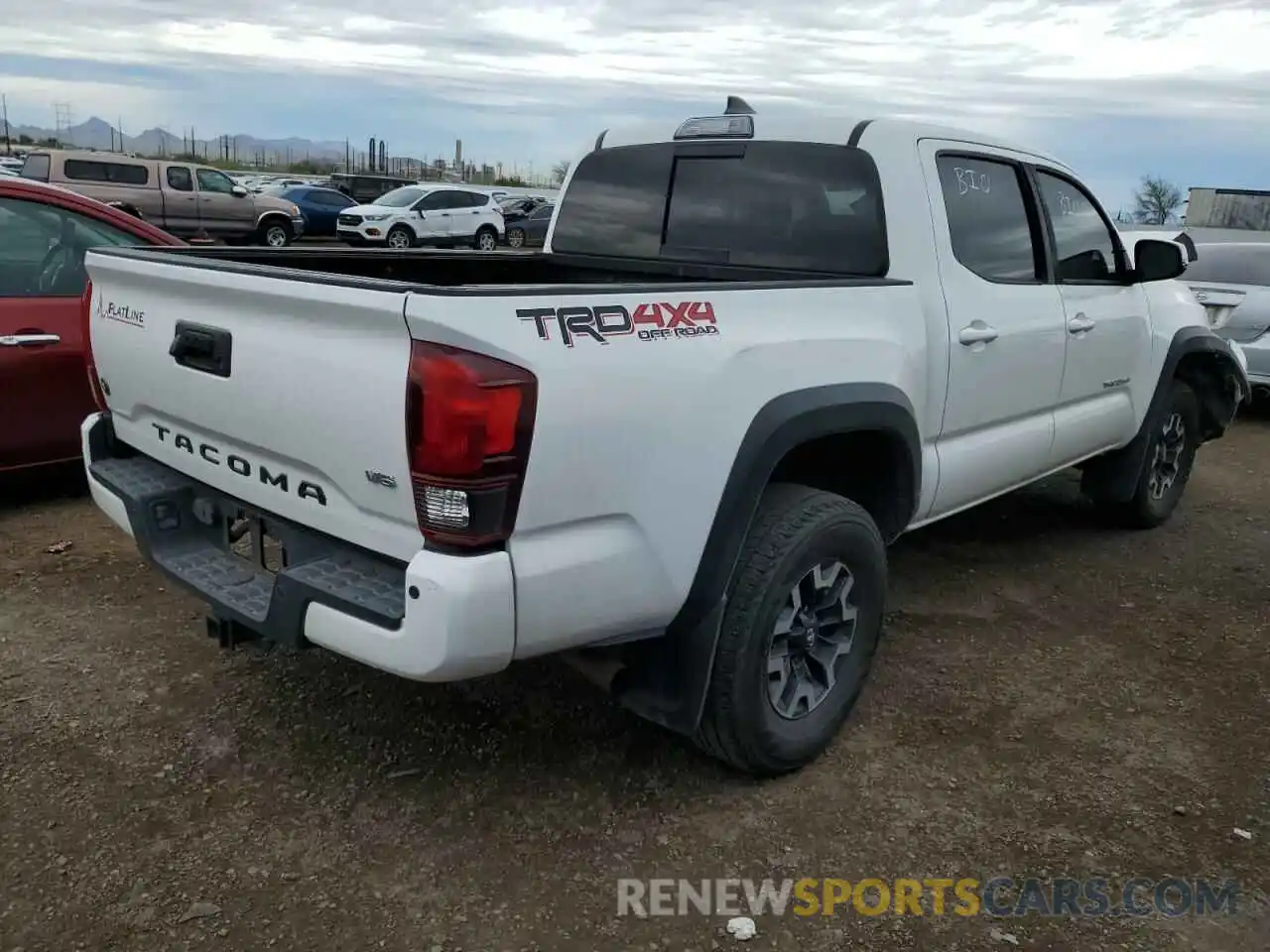 3 Photograph of a damaged car 3TMCZ5AN7KM239006 TOYOTA TACOMA 2019