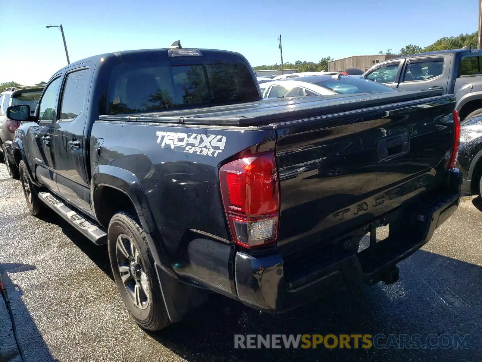 3 Photograph of a damaged car 3TMCZ5AN7KM239412 TOYOTA TACOMA 2019