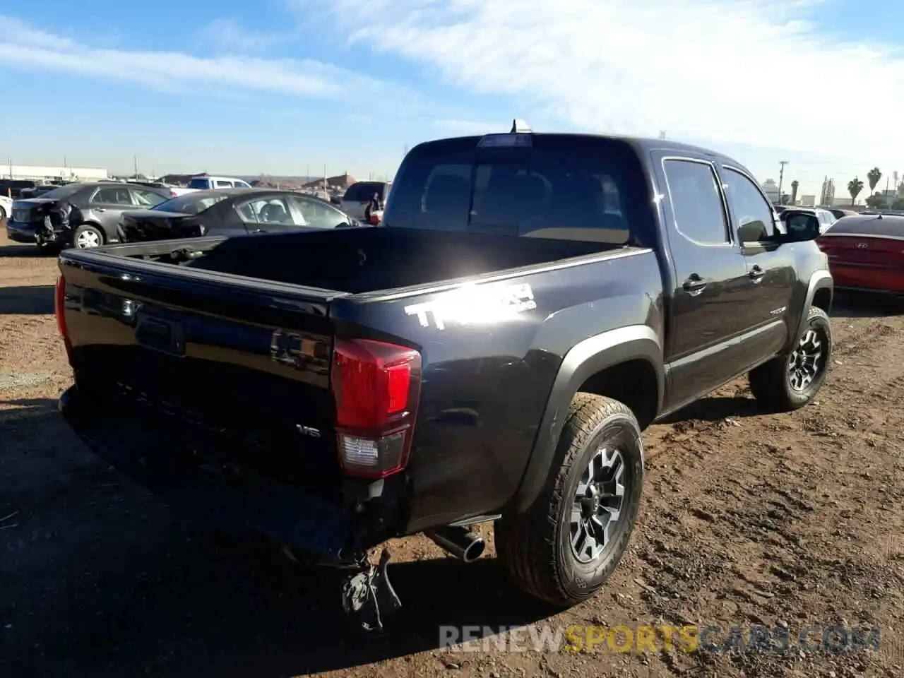 4 Photograph of a damaged car 3TMCZ5AN7KM249146 TOYOTA TACOMA 2019