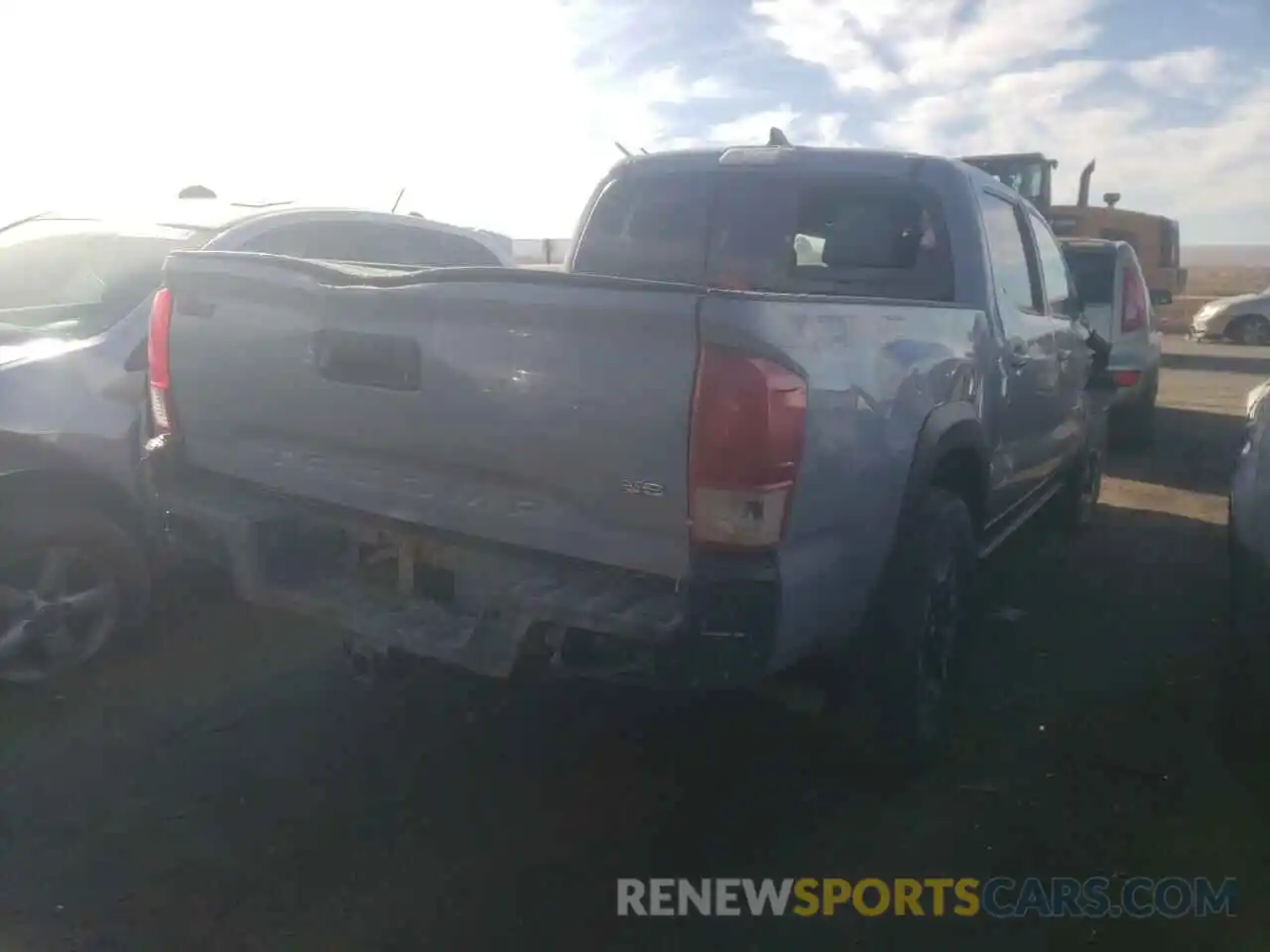 4 Photograph of a damaged car 3TMCZ5AN7KM250457 TOYOTA TACOMA 2019