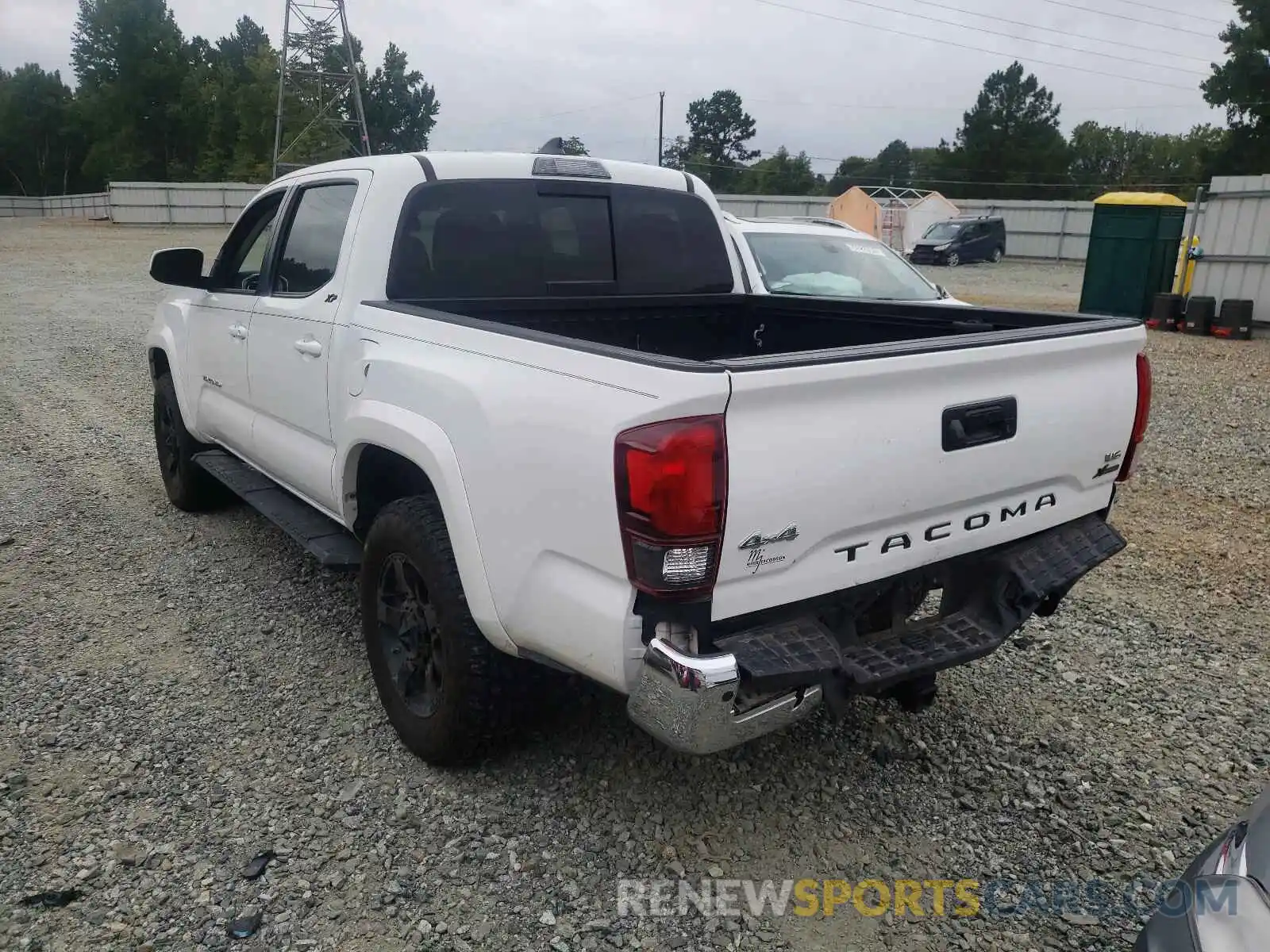 3 Photograph of a damaged car 3TMCZ5AN7KM253388 TOYOTA TACOMA 2019