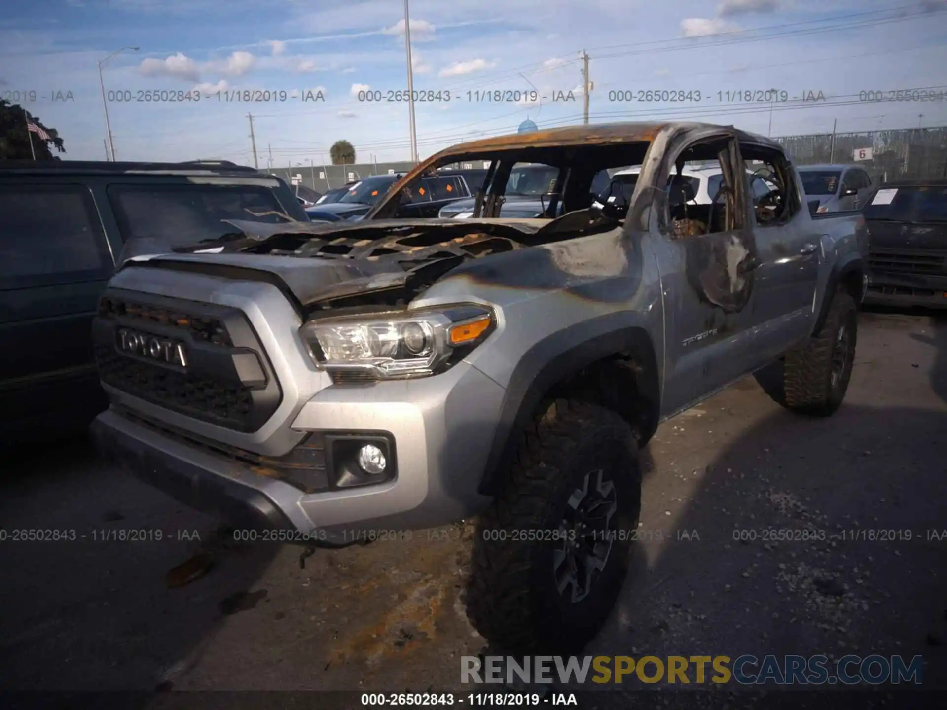 2 Фотография поврежденного автомобиля 3TMCZ5AN7KM253536 TOYOTA TACOMA 2019