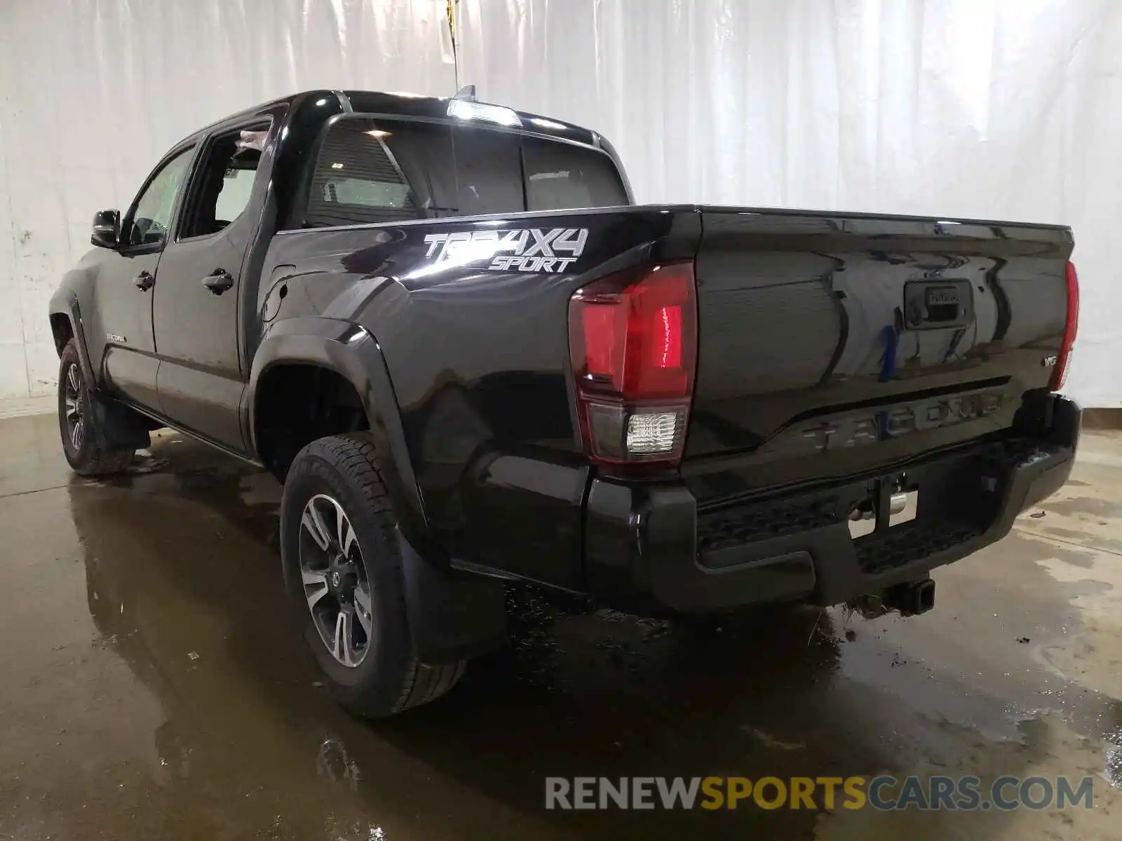 3 Photograph of a damaged car 3TMCZ5AN7KM255349 TOYOTA TACOMA 2019