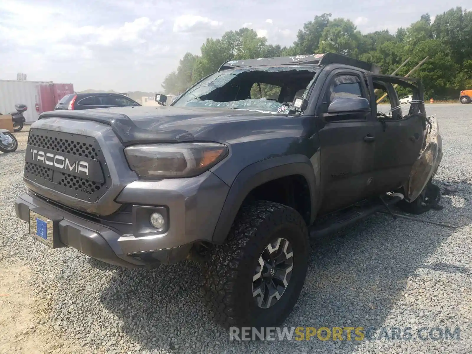 2 Фотография поврежденного автомобиля 3TMCZ5AN7KM257120 TOYOTA TACOMA 2019