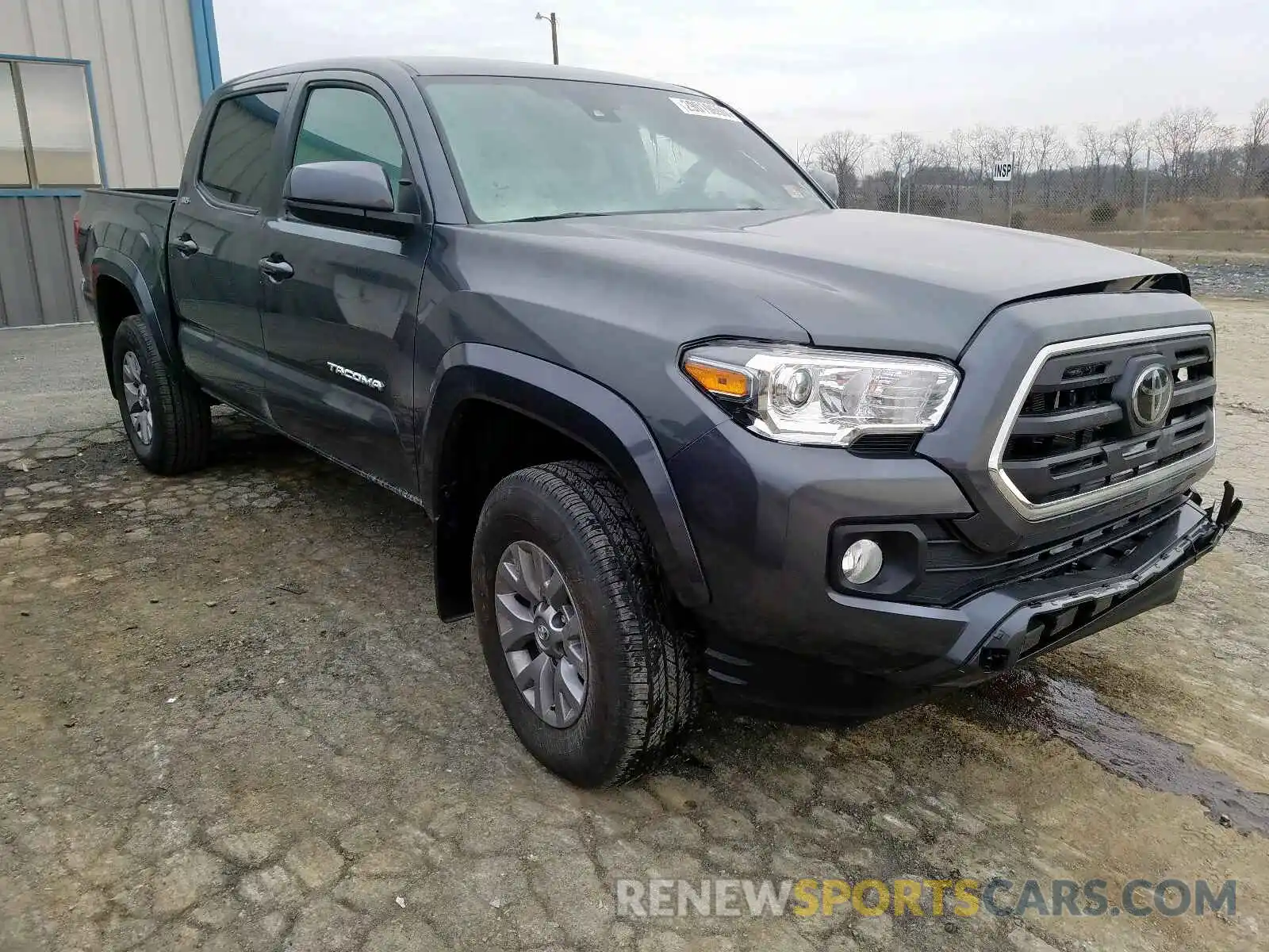 1 Photograph of a damaged car 3TMCZ5AN7KM258283 TOYOTA TACOMA 2019