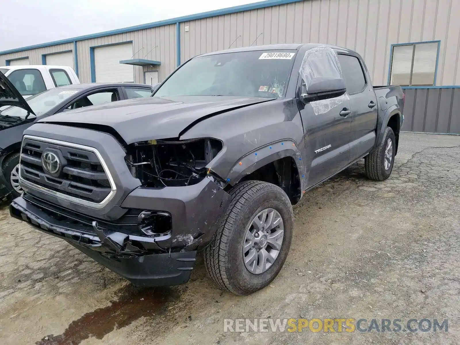 2 Photograph of a damaged car 3TMCZ5AN7KM258283 TOYOTA TACOMA 2019