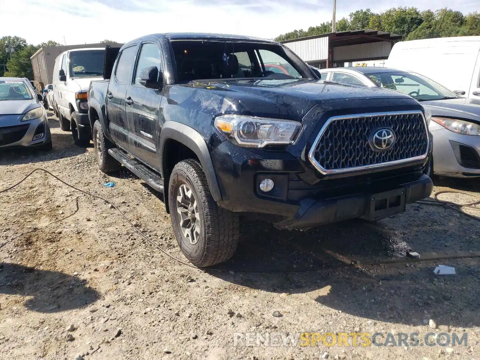 1 Photograph of a damaged car 3TMCZ5AN7KM263225 TOYOTA TACOMA 2019