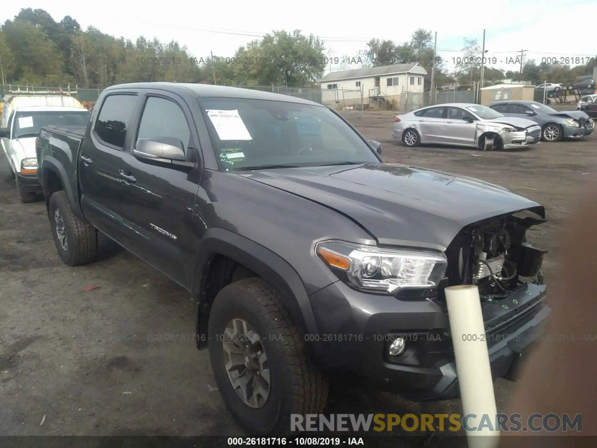 1 Photograph of a damaged car 3TMCZ5AN7KM264701 TOYOTA TACOMA 2019