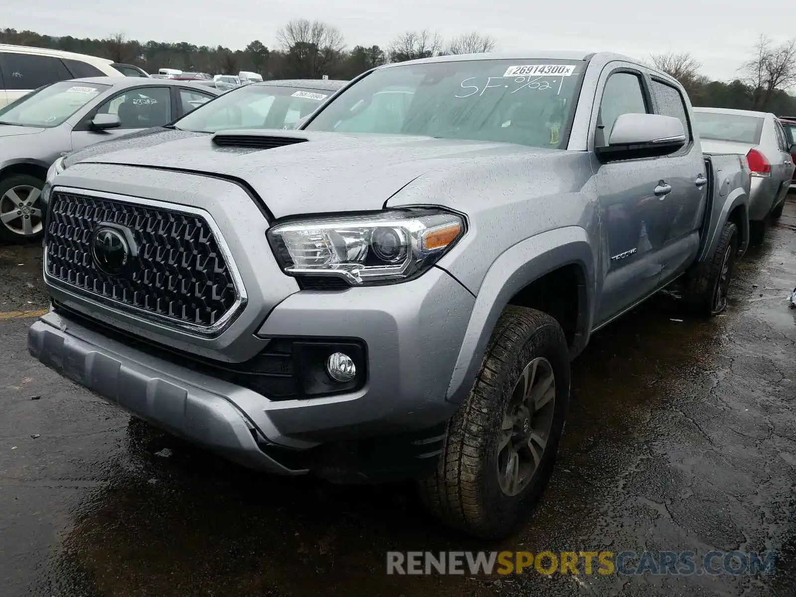 1 Photograph of a damaged car 3TMCZ5AN7KM269395 TOYOTA TACOMA 2019