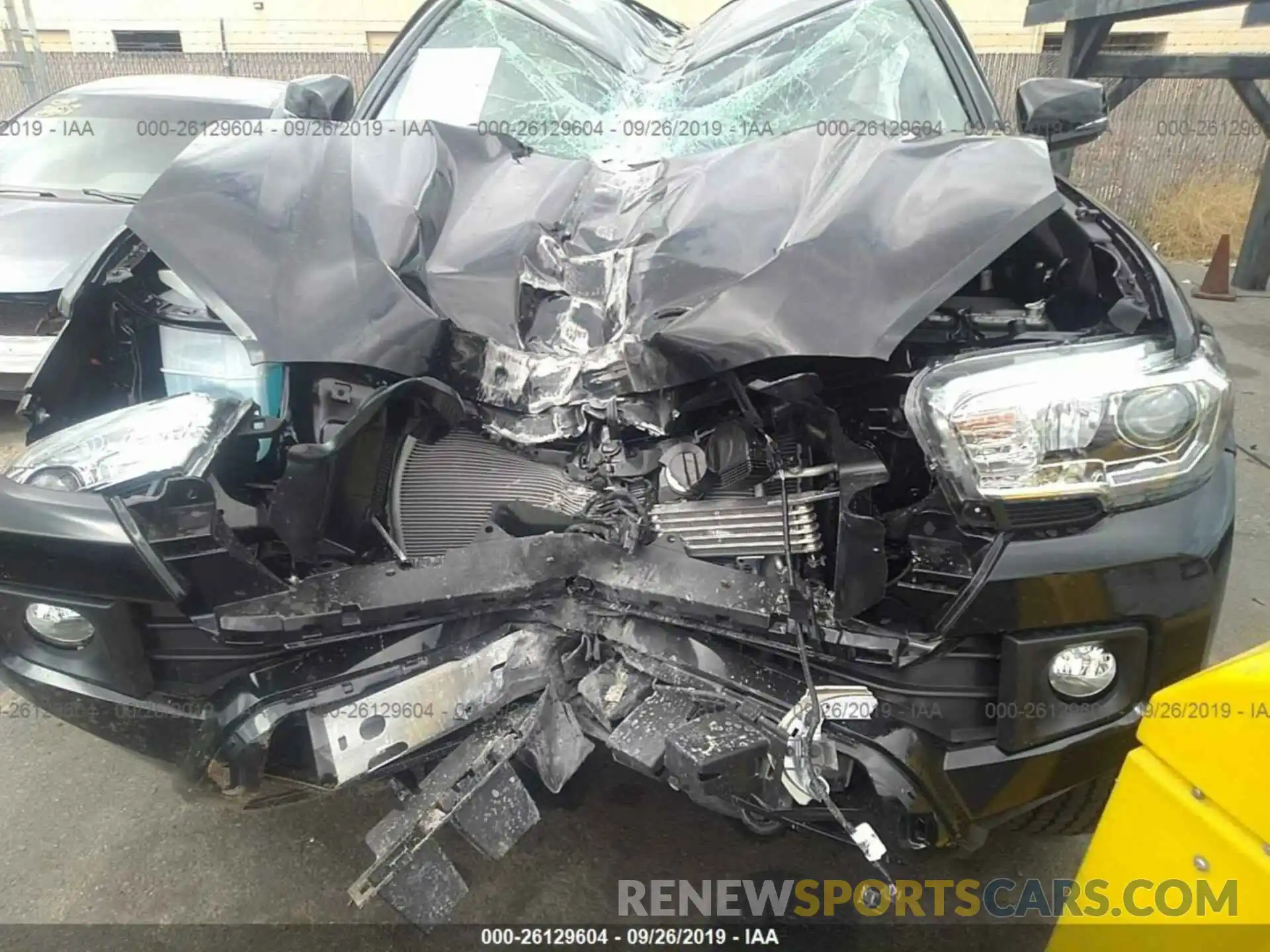 10 Photograph of a damaged car 3TMCZ5AN7KM274869 TOYOTA TACOMA 2019