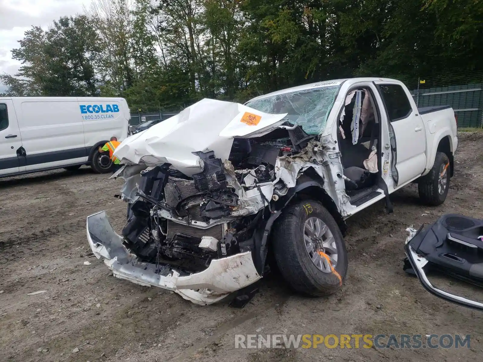 9 Photograph of a damaged car 3TMCZ5AN7KM279408 TOYOTA TACOMA 2019