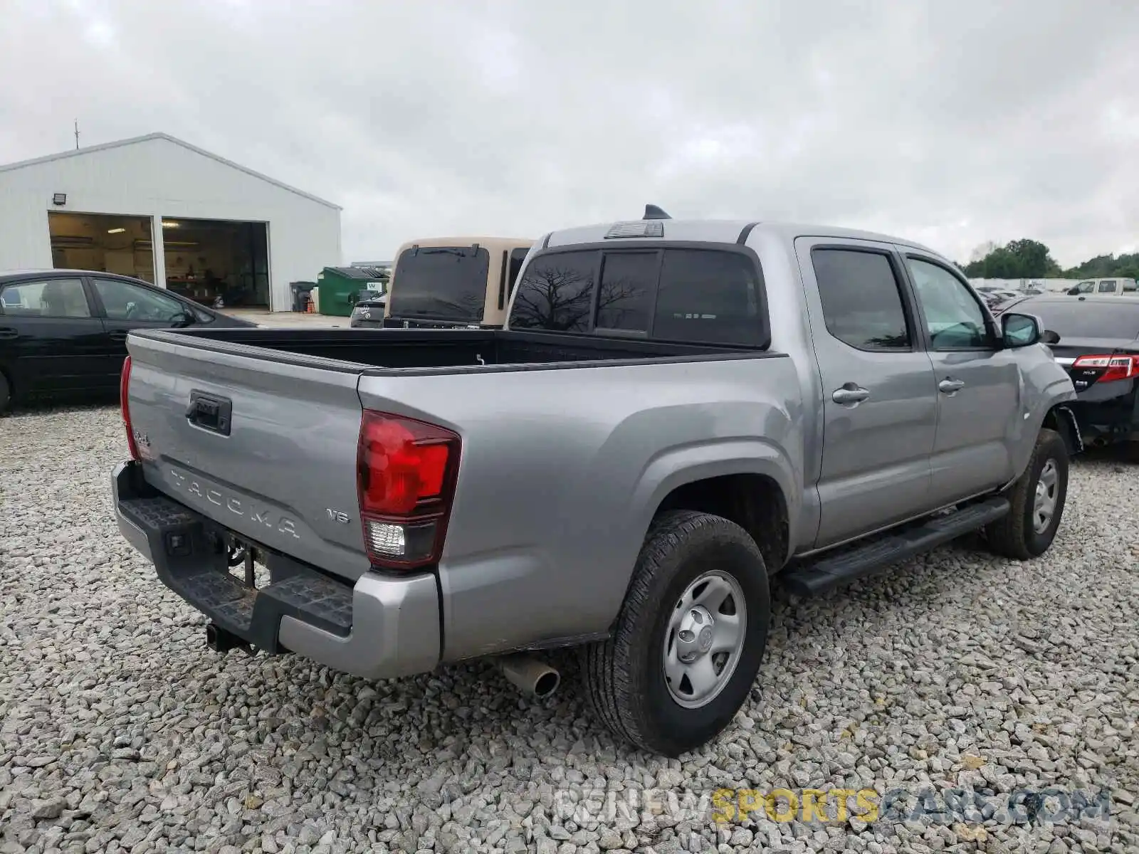 4 Photograph of a damaged car 3TMCZ5AN7KM280056 TOYOTA TACOMA 2019