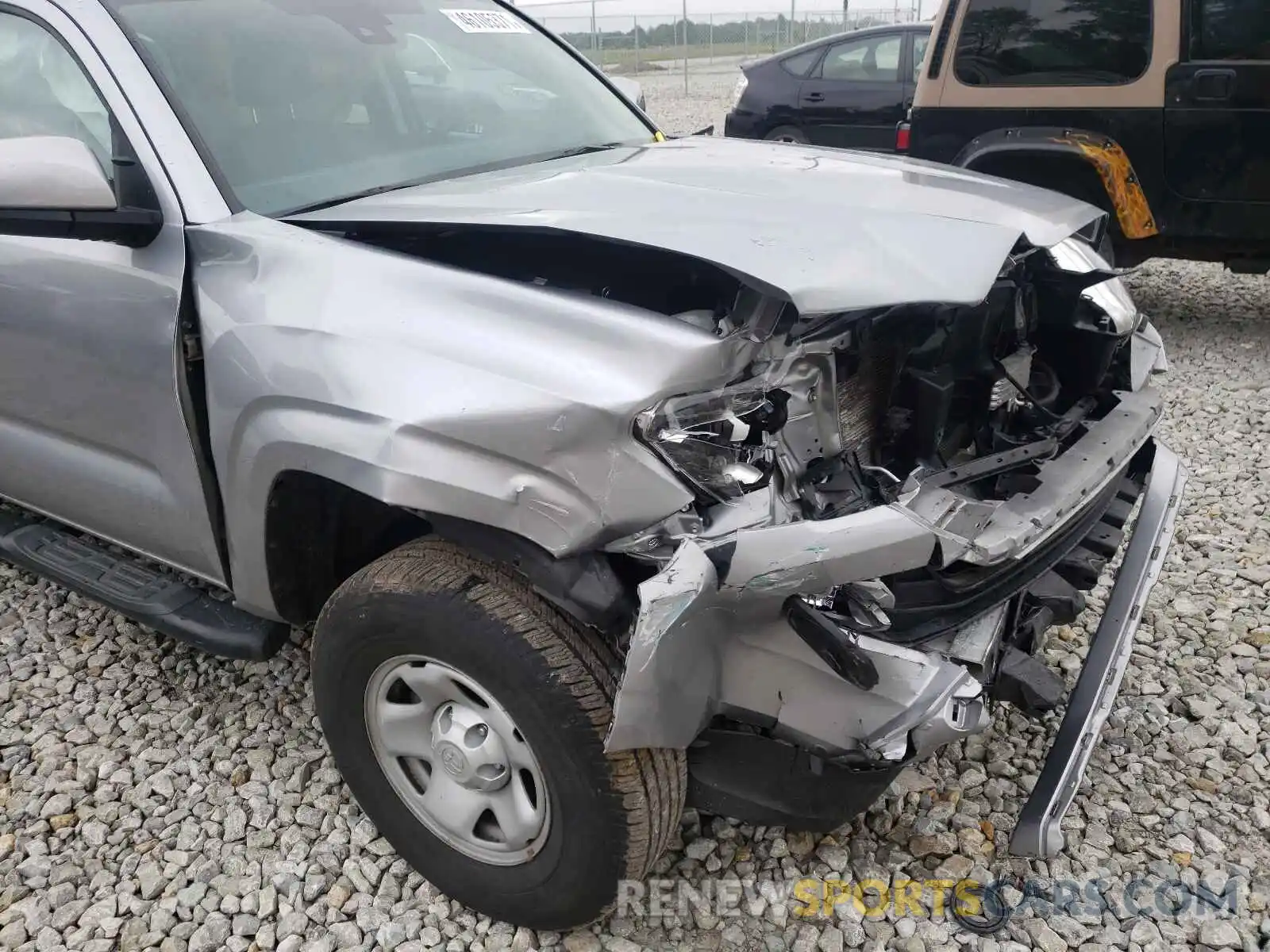 9 Photograph of a damaged car 3TMCZ5AN7KM280056 TOYOTA TACOMA 2019