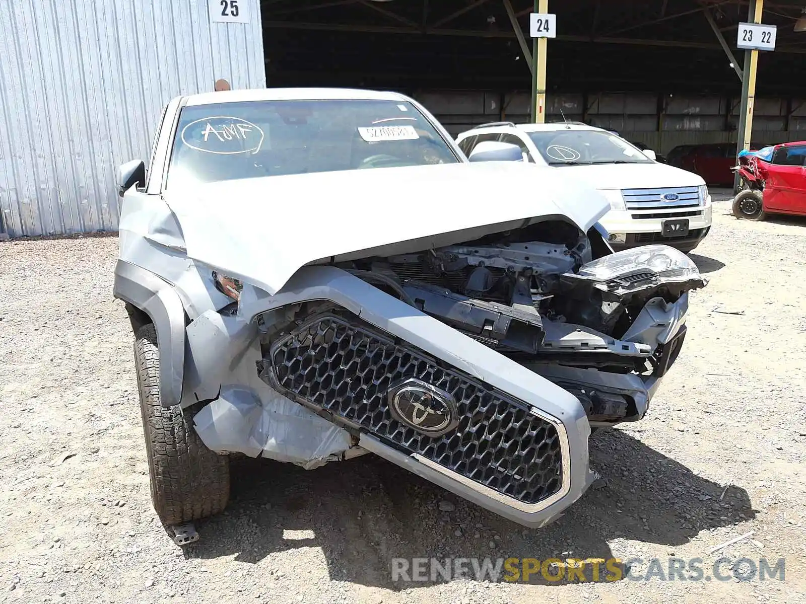 9 Photograph of a damaged car 3TMCZ5AN7KM282552 TOYOTA TACOMA 2019