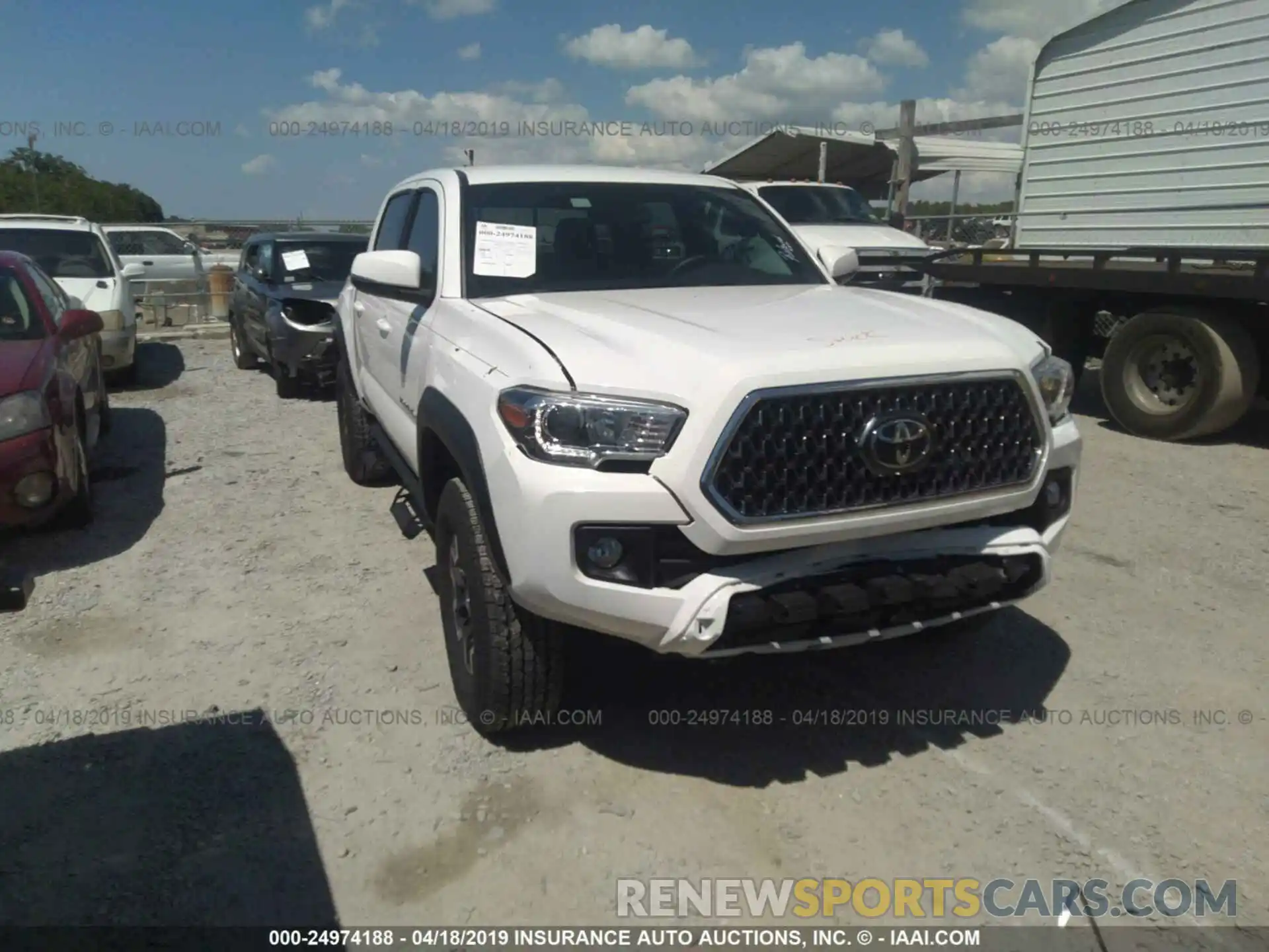 1 Photograph of a damaged car 3TMCZ5AN8KM189877 TOYOTA TACOMA 2019