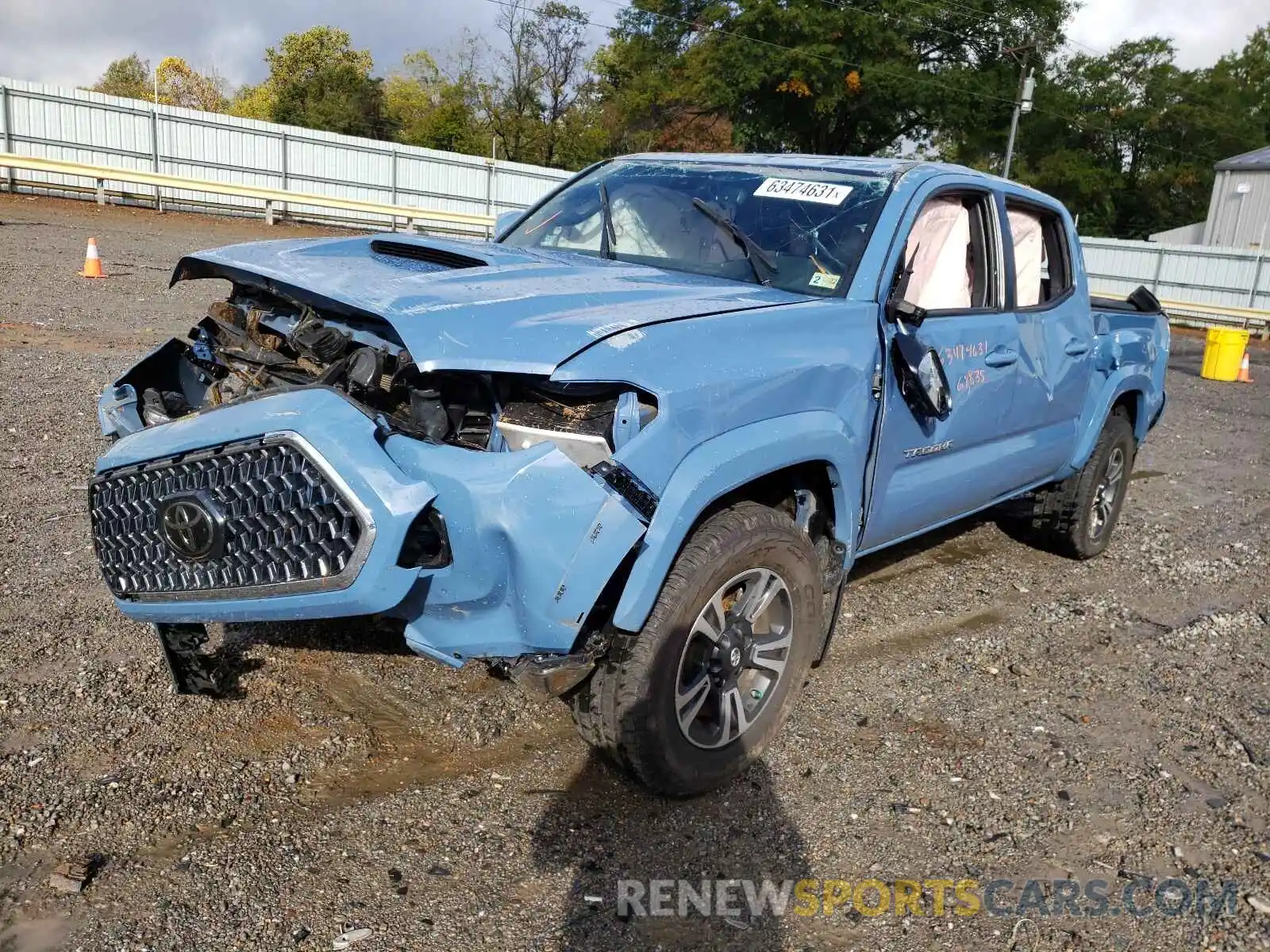 2 Photograph of a damaged car 3TMCZ5AN8KM190494 TOYOTA TACOMA 2019