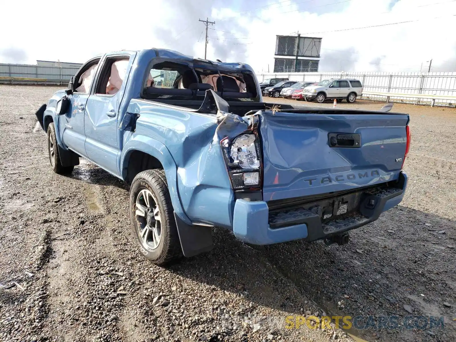 3 Photograph of a damaged car 3TMCZ5AN8KM190494 TOYOTA TACOMA 2019