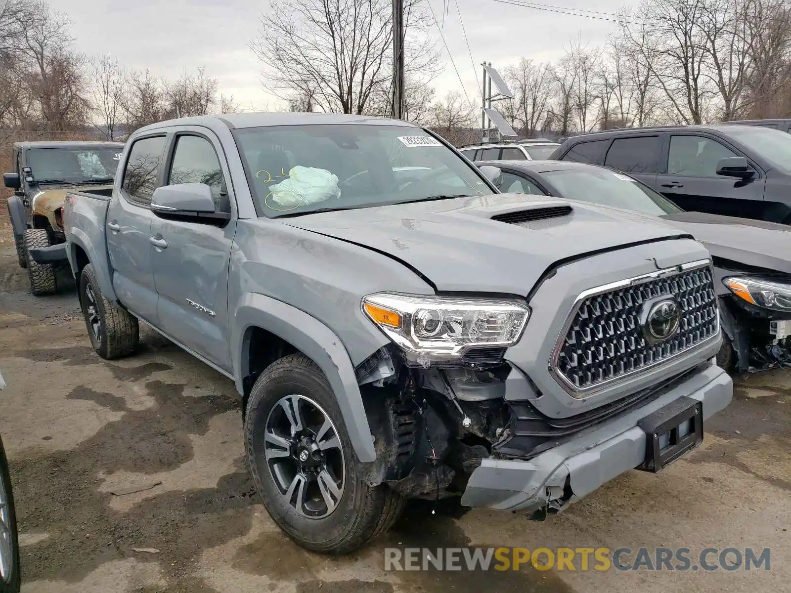 1 Photograph of a damaged car 3TMCZ5AN8KM191712 TOYOTA TACOMA 2019