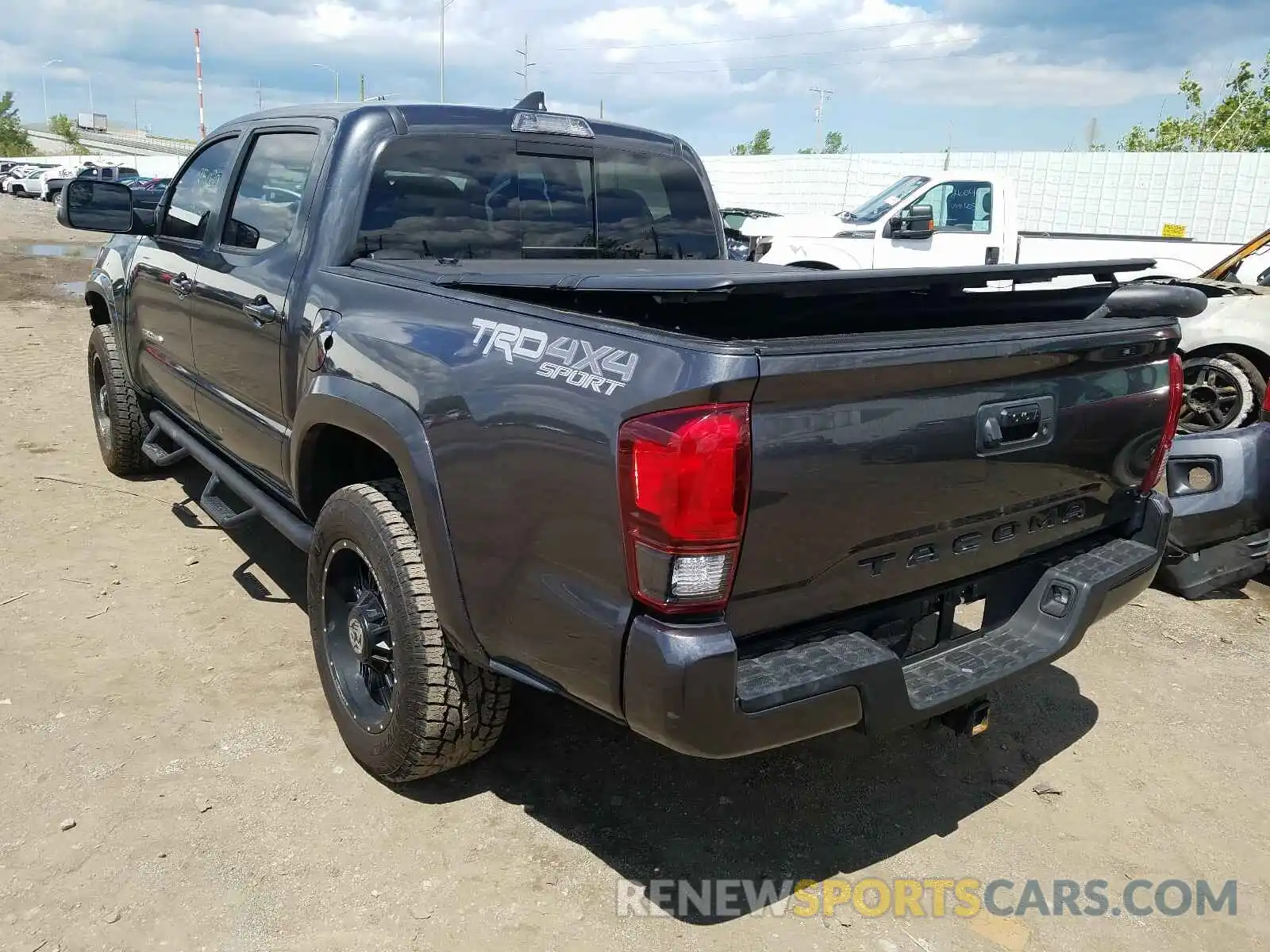 3 Photograph of a damaged car 3TMCZ5AN8KM197235 TOYOTA TACOMA 2019