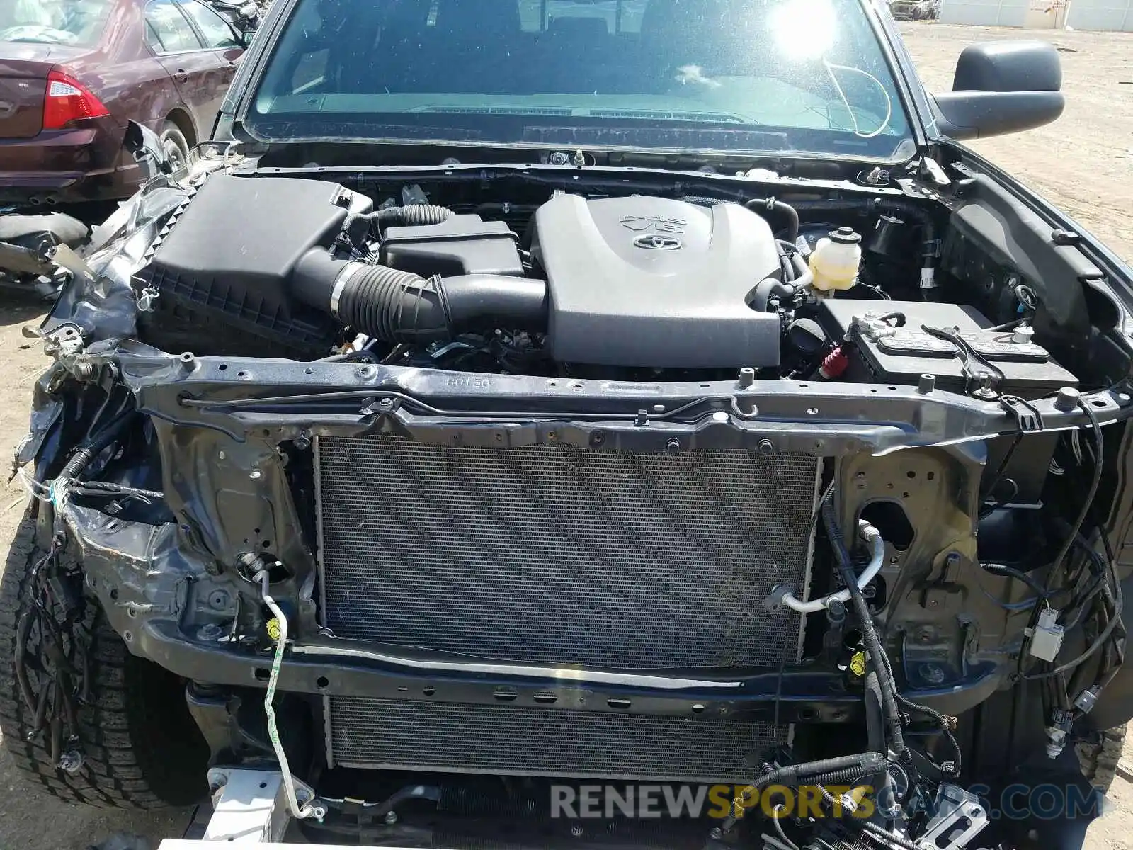 7 Photograph of a damaged car 3TMCZ5AN8KM197235 TOYOTA TACOMA 2019