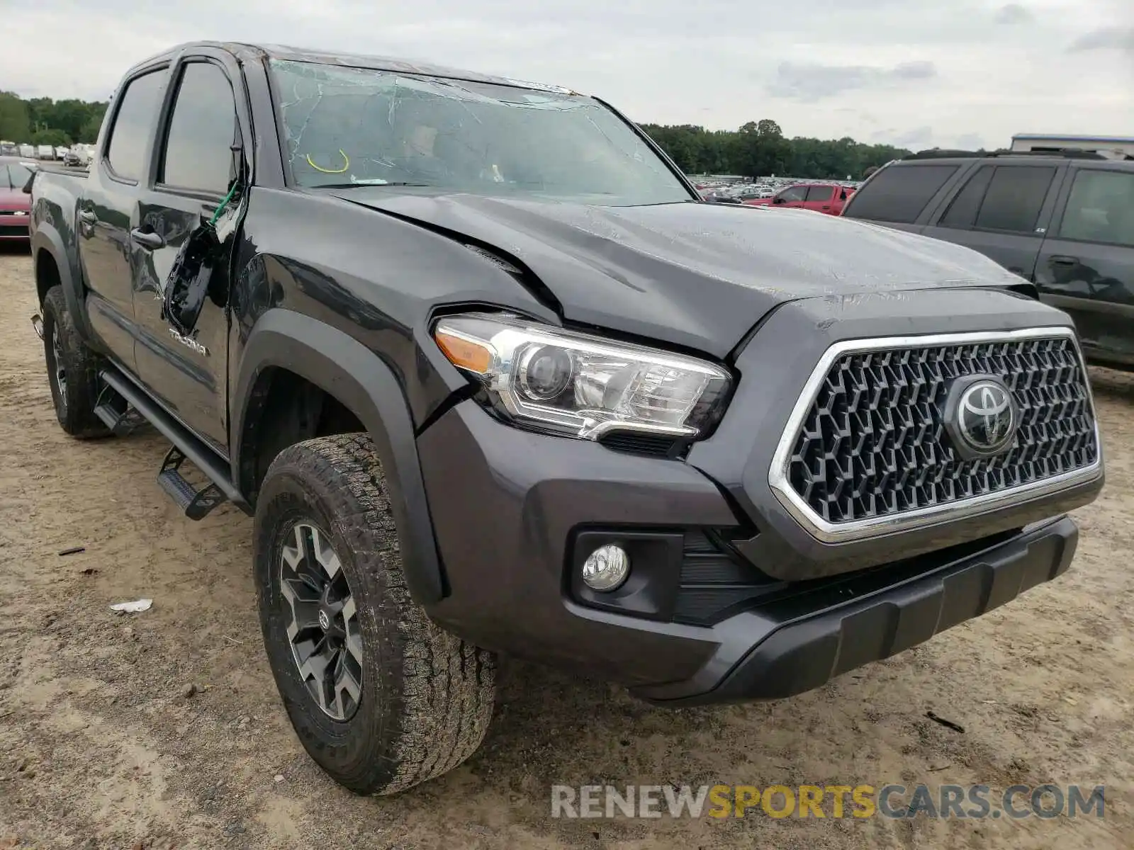 1 Photograph of a damaged car 3TMCZ5AN8KM198742 TOYOTA TACOMA 2019