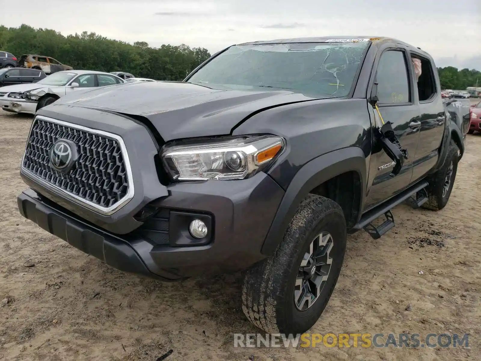 2 Photograph of a damaged car 3TMCZ5AN8KM198742 TOYOTA TACOMA 2019