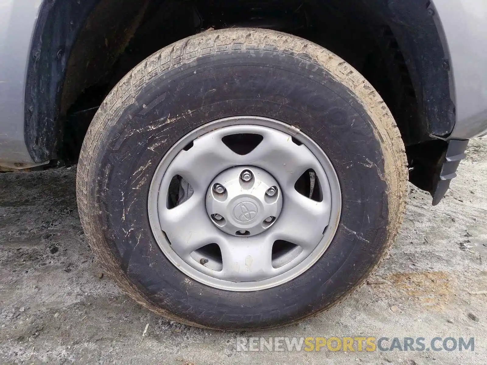 7 Photograph of a damaged car 3TMCZ5AN8KM199230 TOYOTA TACOMA 2019