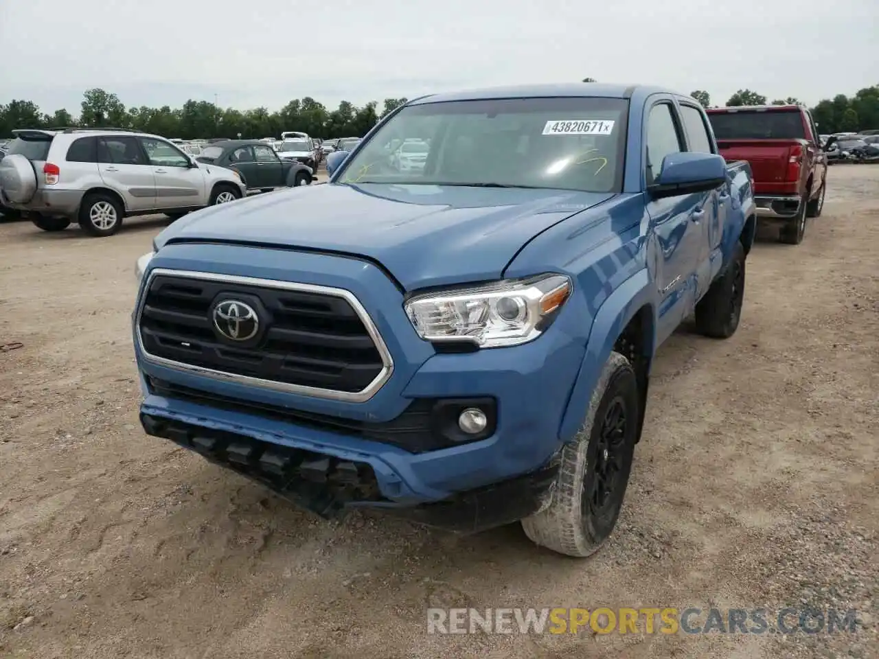 2 Photograph of a damaged car 3TMCZ5AN8KM199907 TOYOTA TACOMA 2019