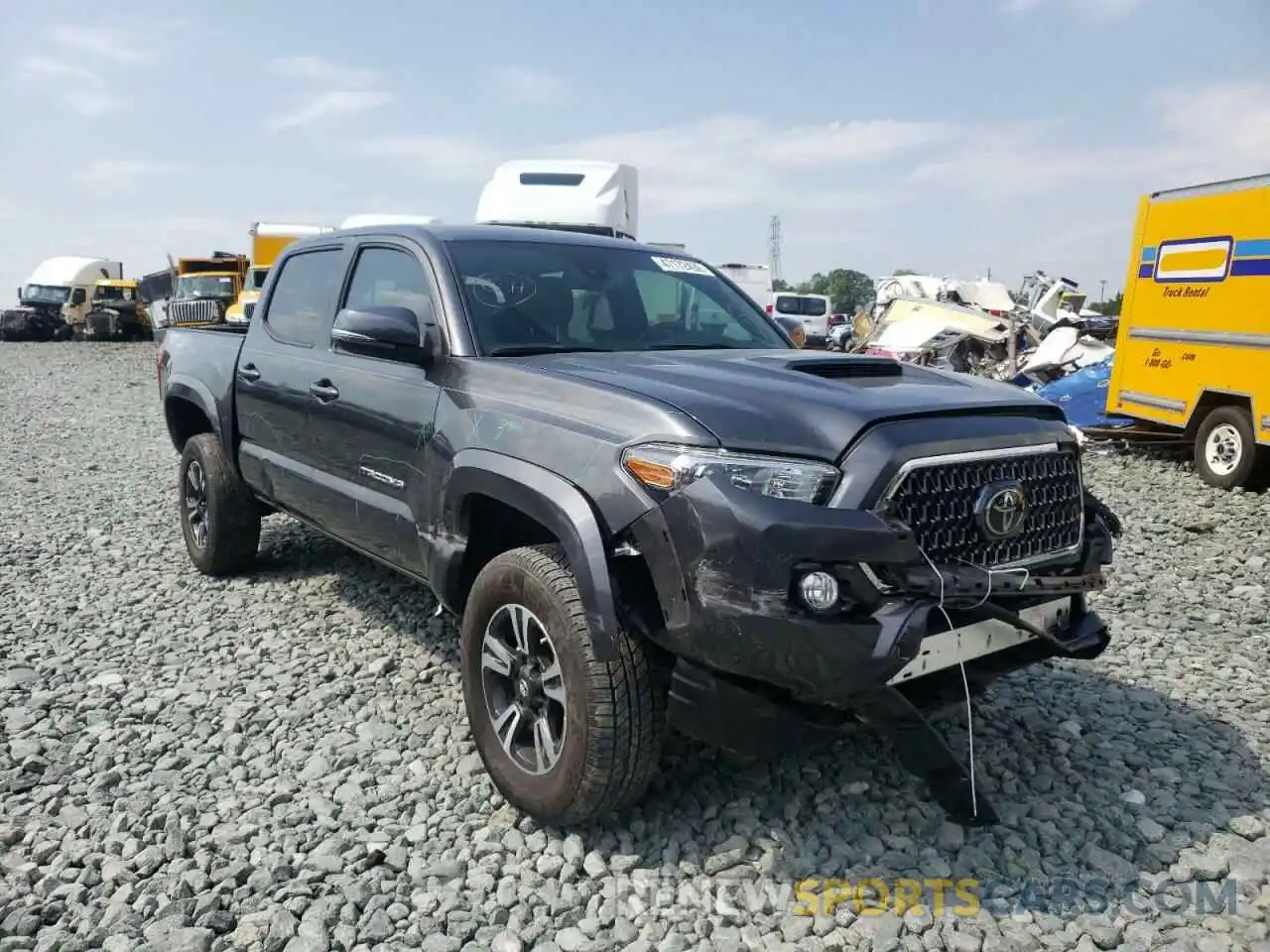 1 Photograph of a damaged car 3TMCZ5AN8KM201090 TOYOTA TACOMA 2019