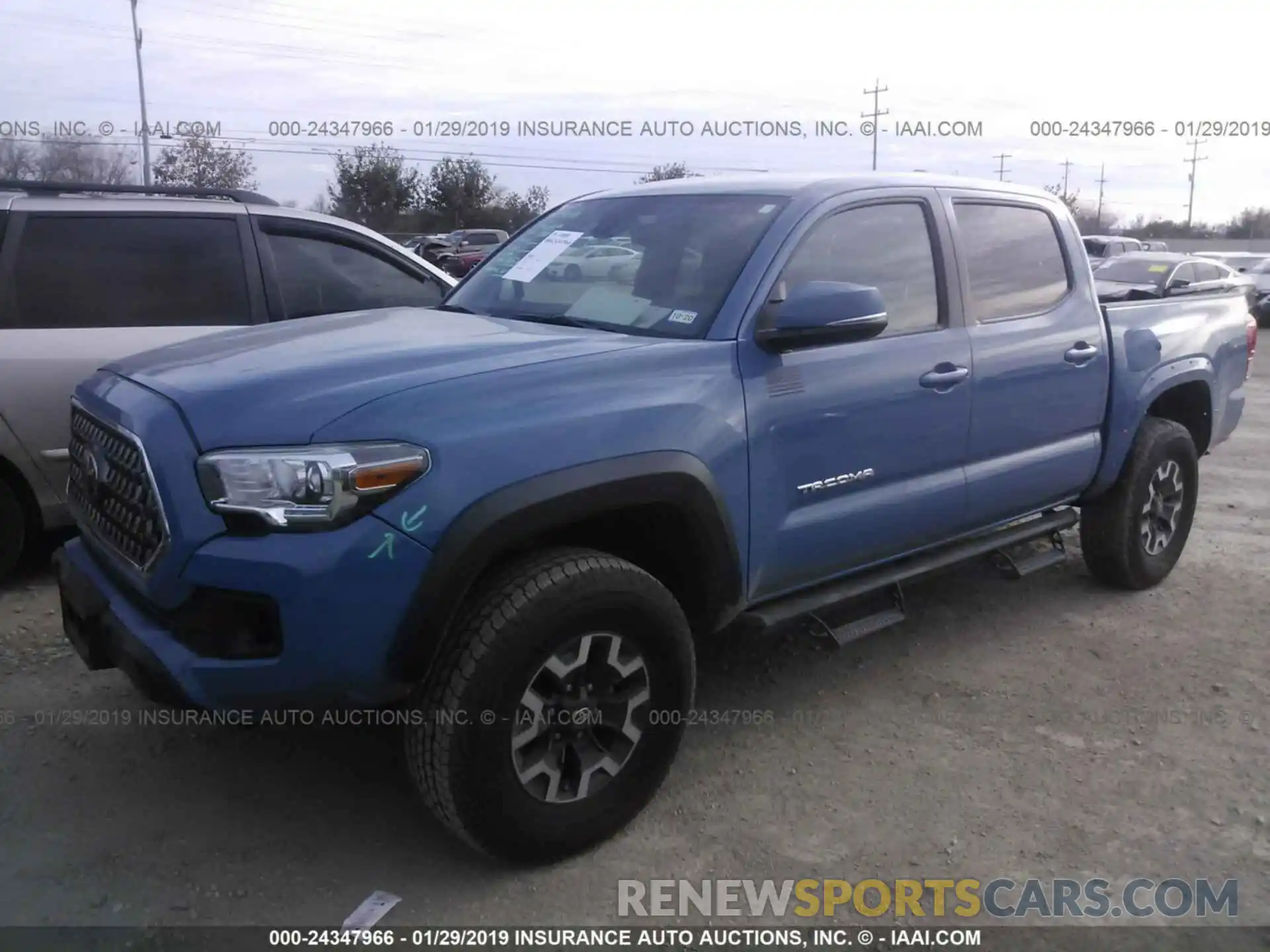 2 Photograph of a damaged car 3TMCZ5AN8KM202384 TOYOTA TACOMA 2019