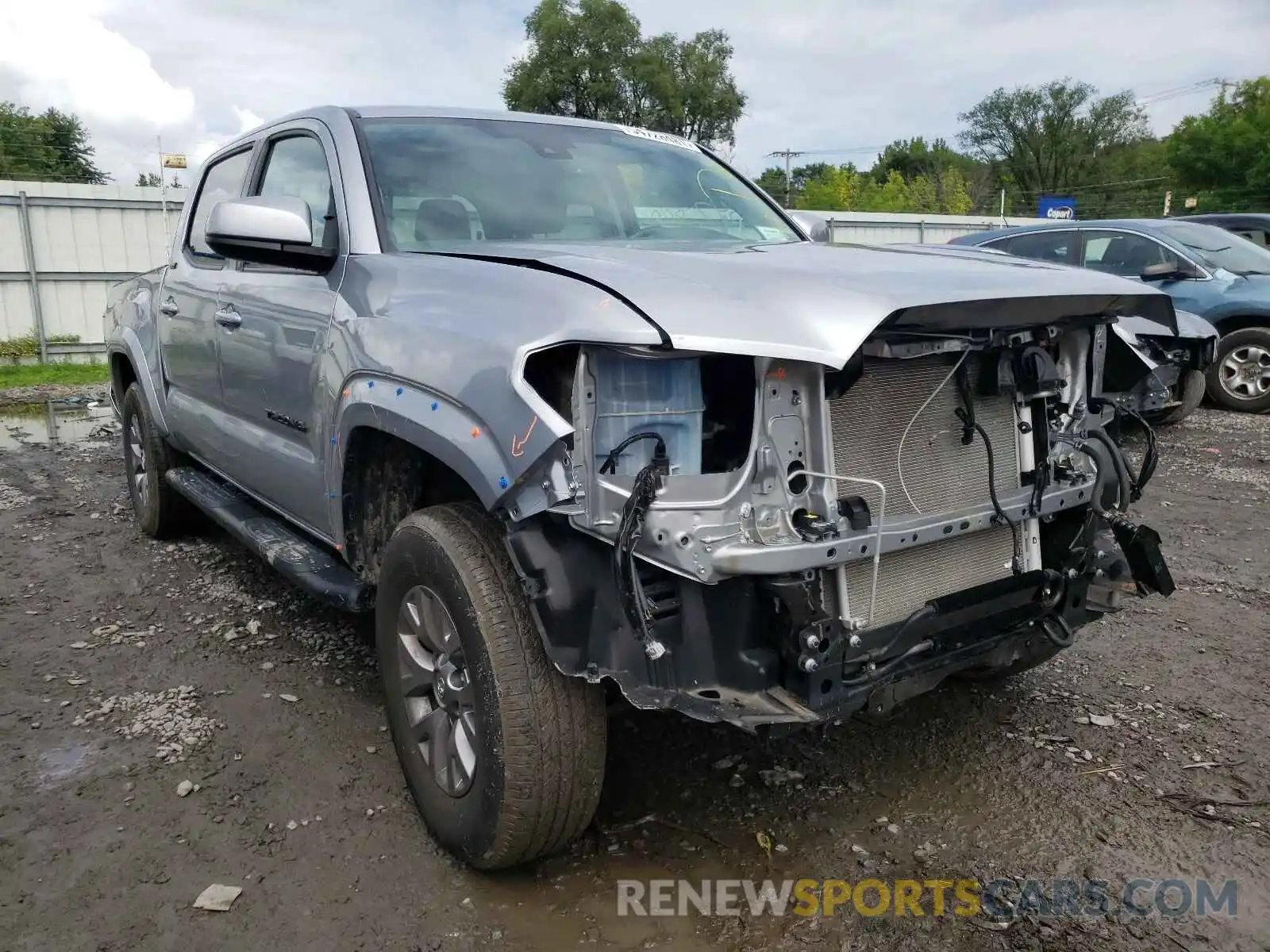 1 Photograph of a damaged car 3TMCZ5AN8KM210047 TOYOTA TACOMA 2019